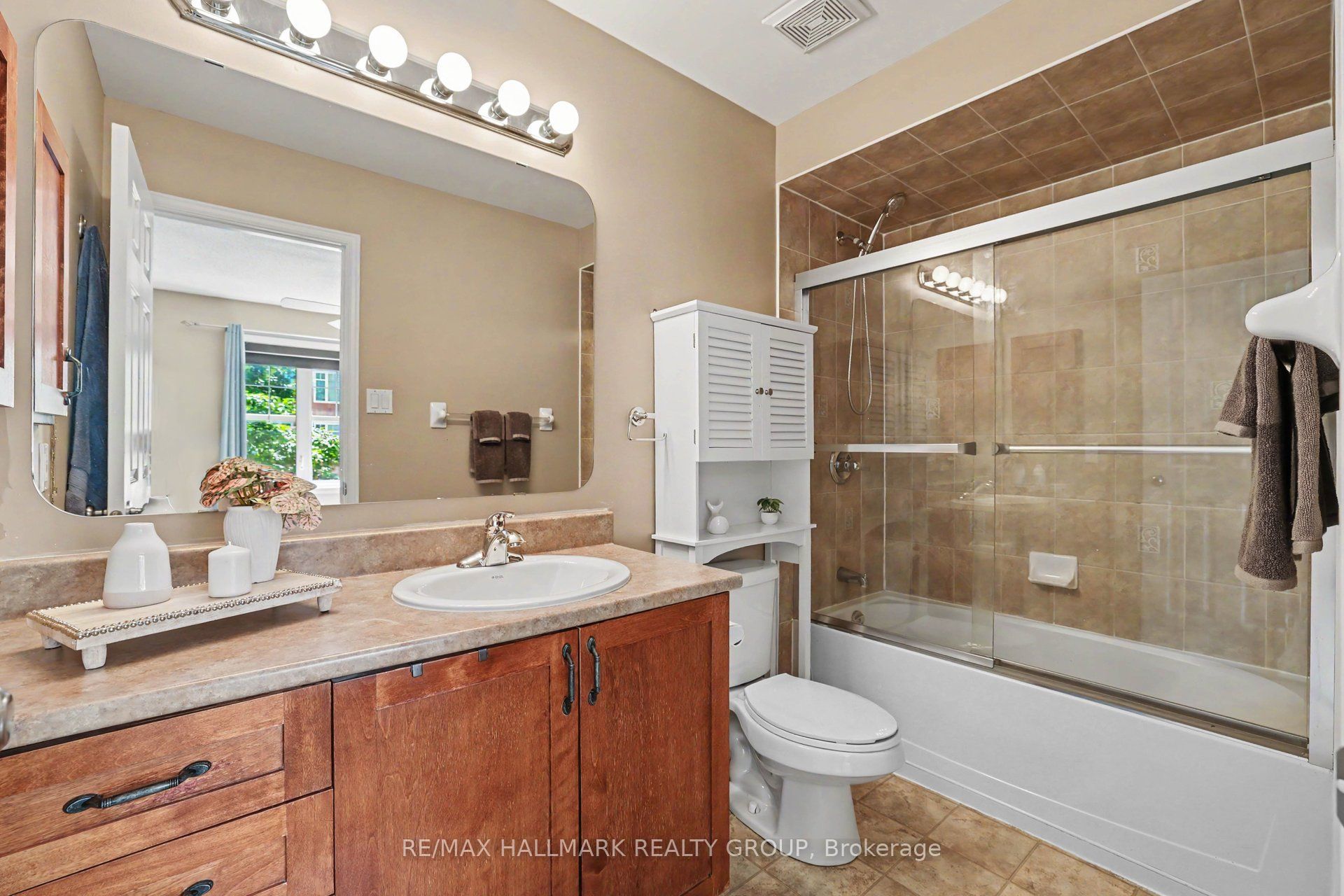 170 Prem Circle Property Photo 23