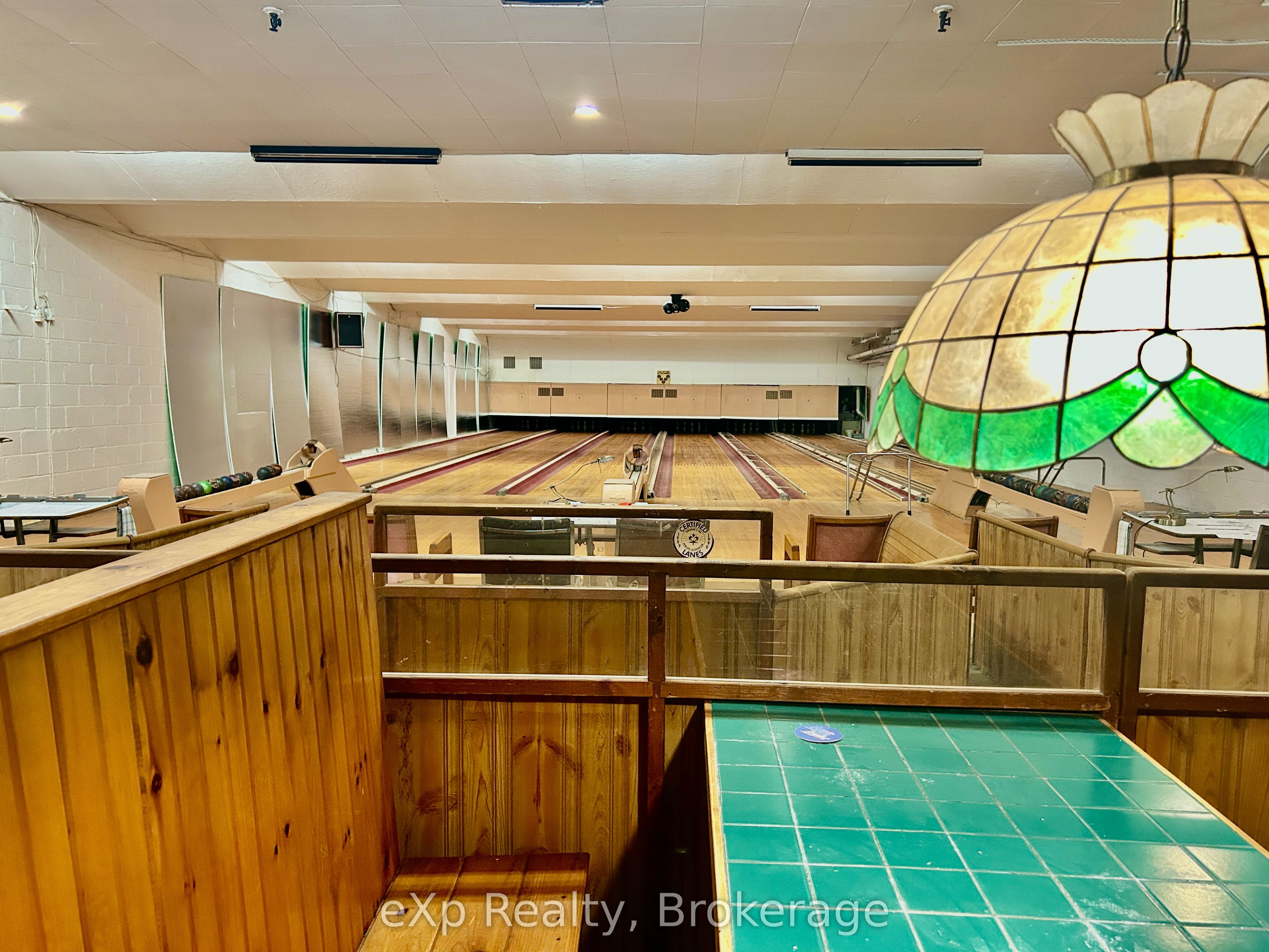 130 Durham Street E Property Photo 2