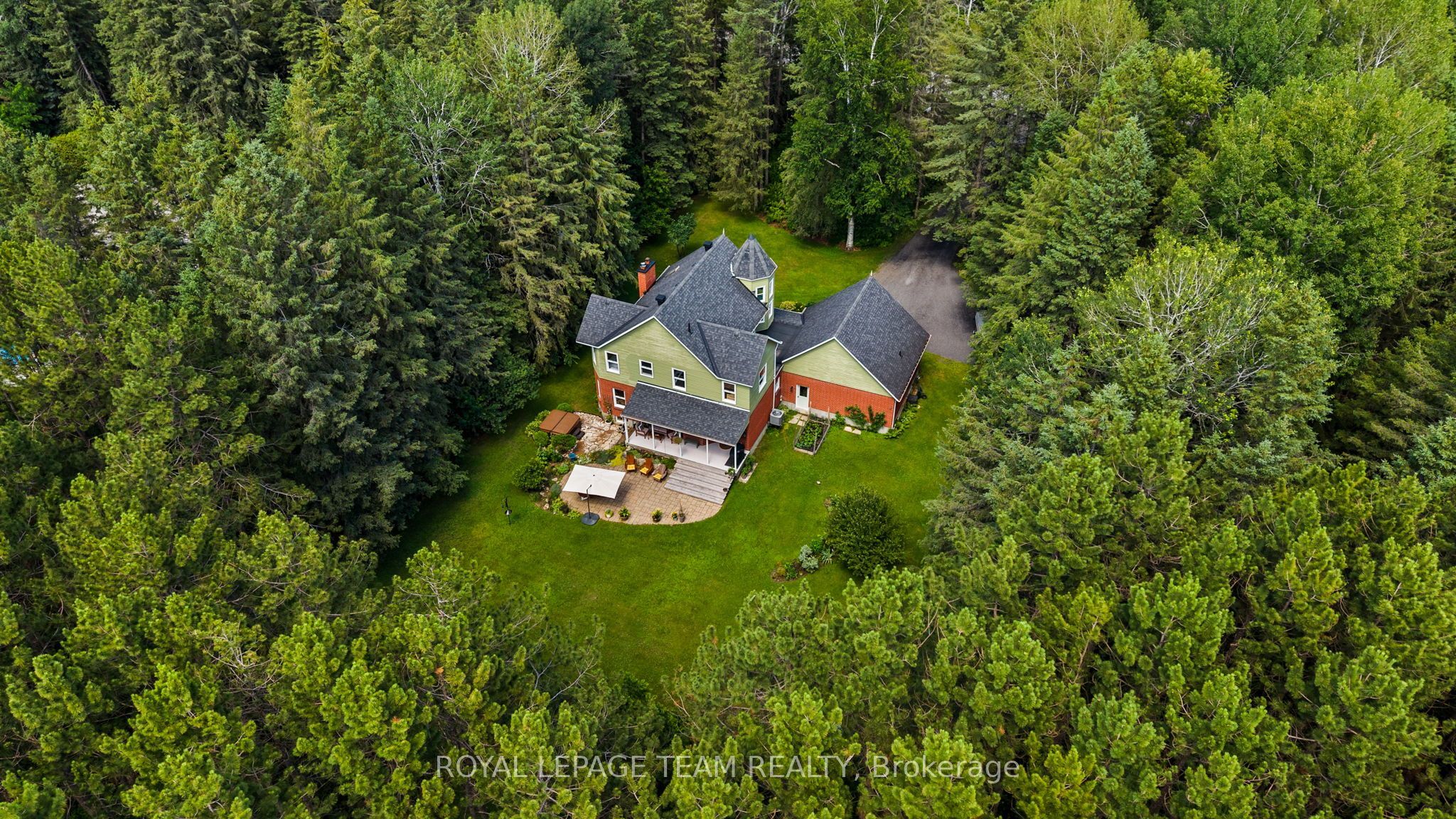 28 Kimini Drive Property Photo 4