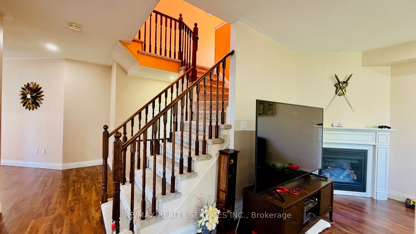 261 Thomas Avenue Property Photo 7
