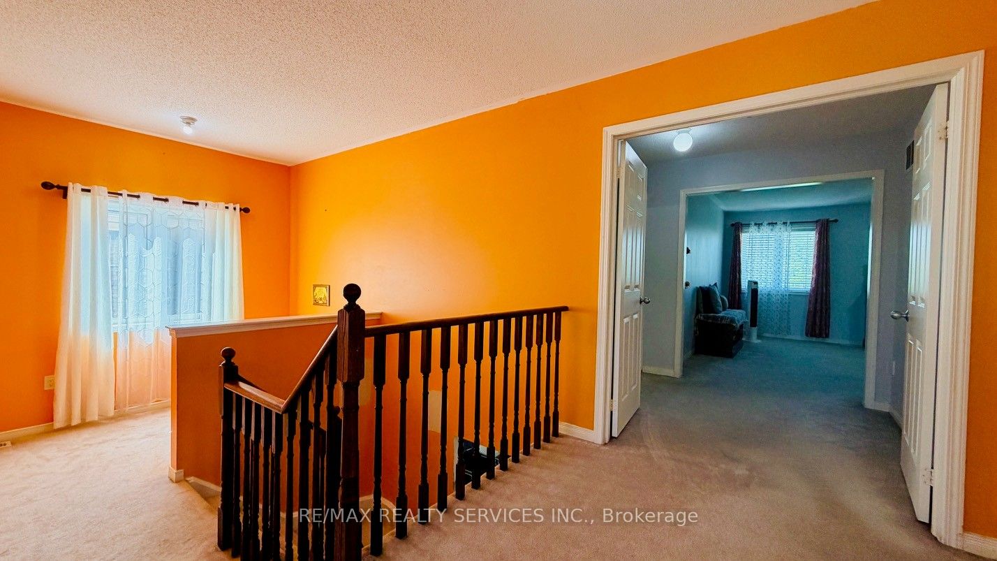 261 Thomas Avenue Property Photo 14
