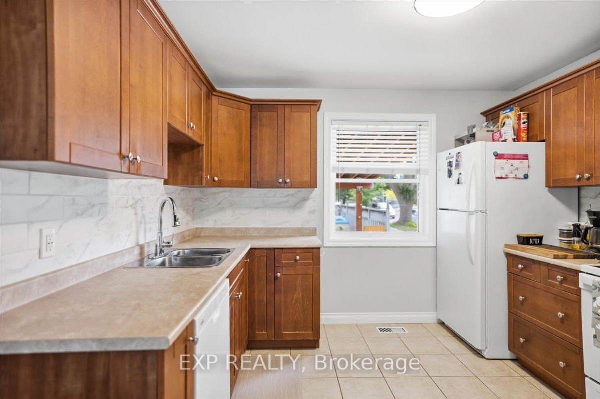 166 Catharine Avenue Property Photo 12