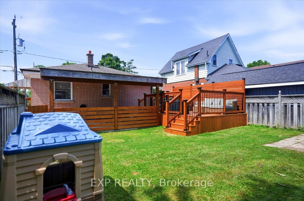 166 Catharine Avenue Property Photo 33