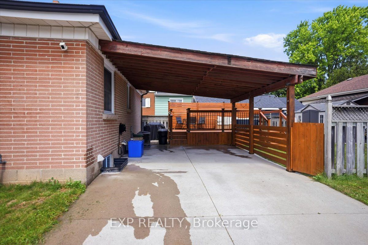 166 Catharine Avenue Property Photo 35