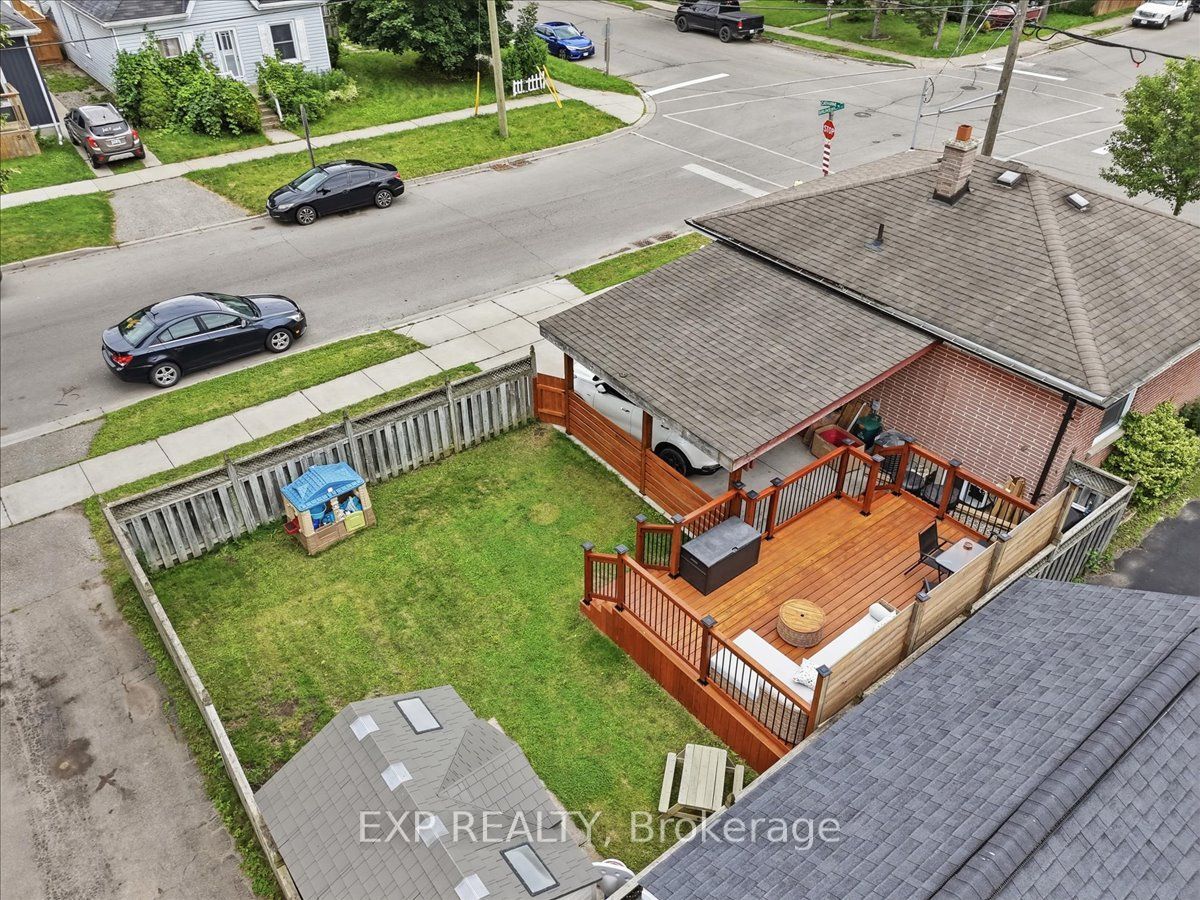 166 Catharine Avenue Property Photo 39