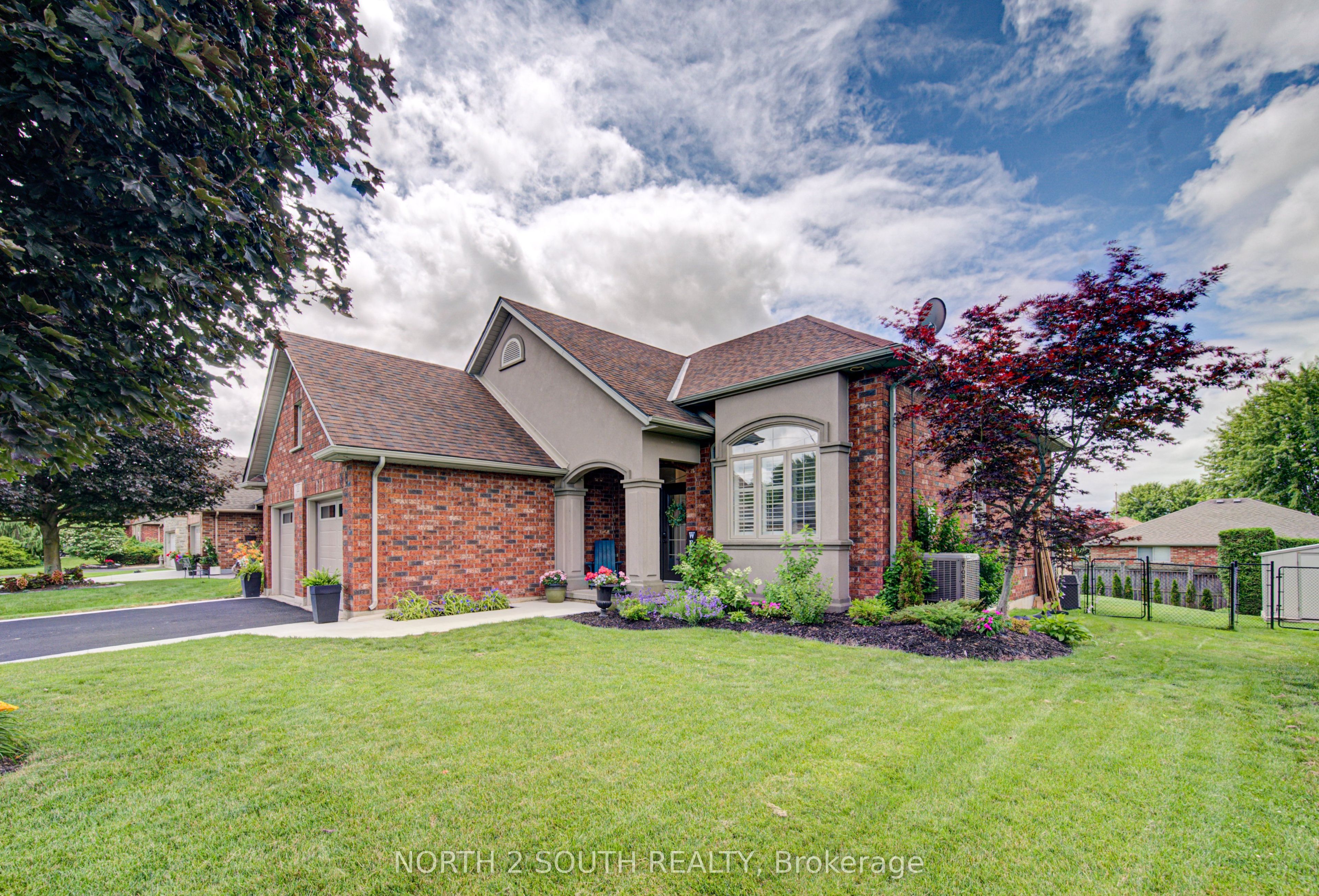 22 Long Lane Property Photo 1