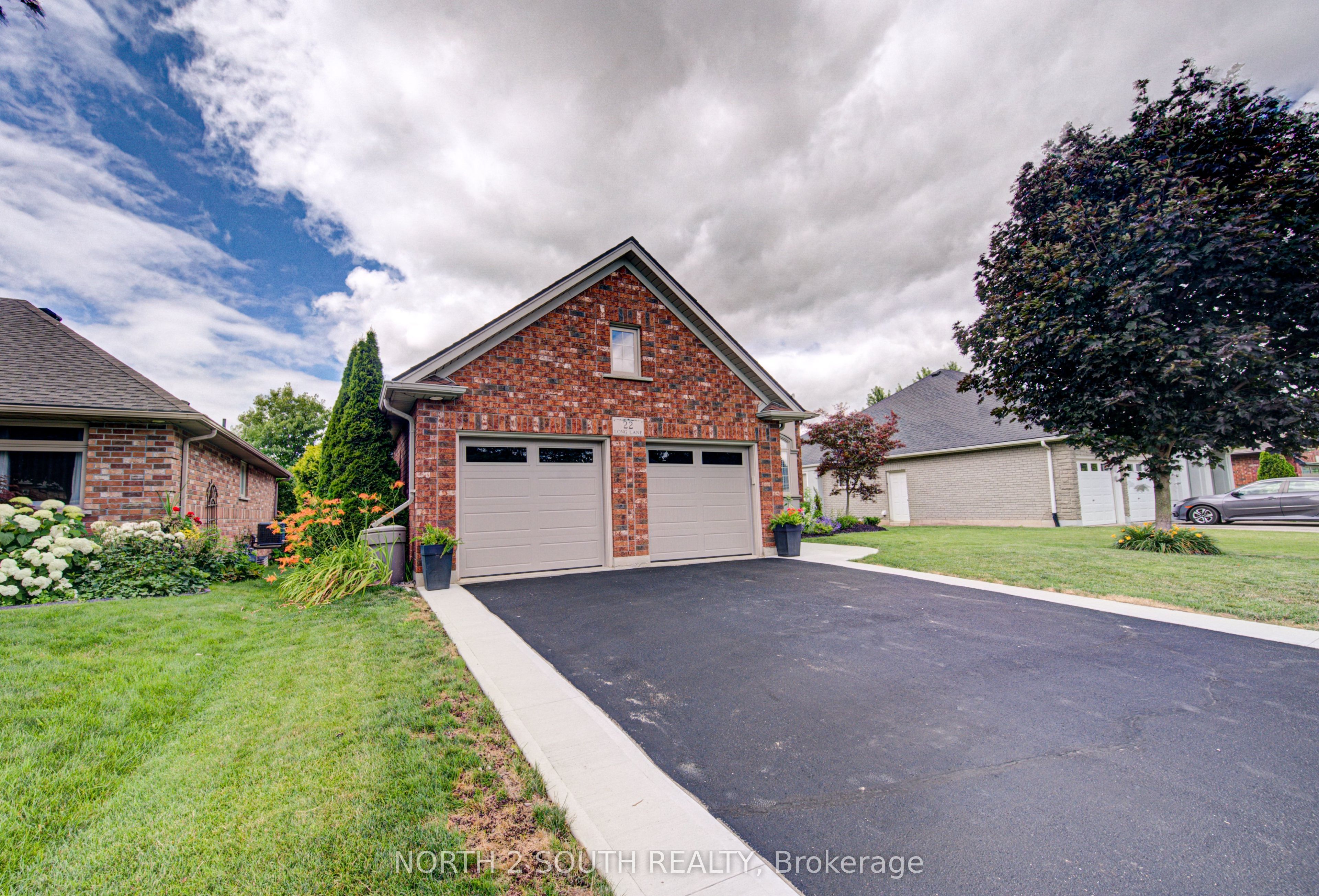 22 Long Lane Property Photo 3