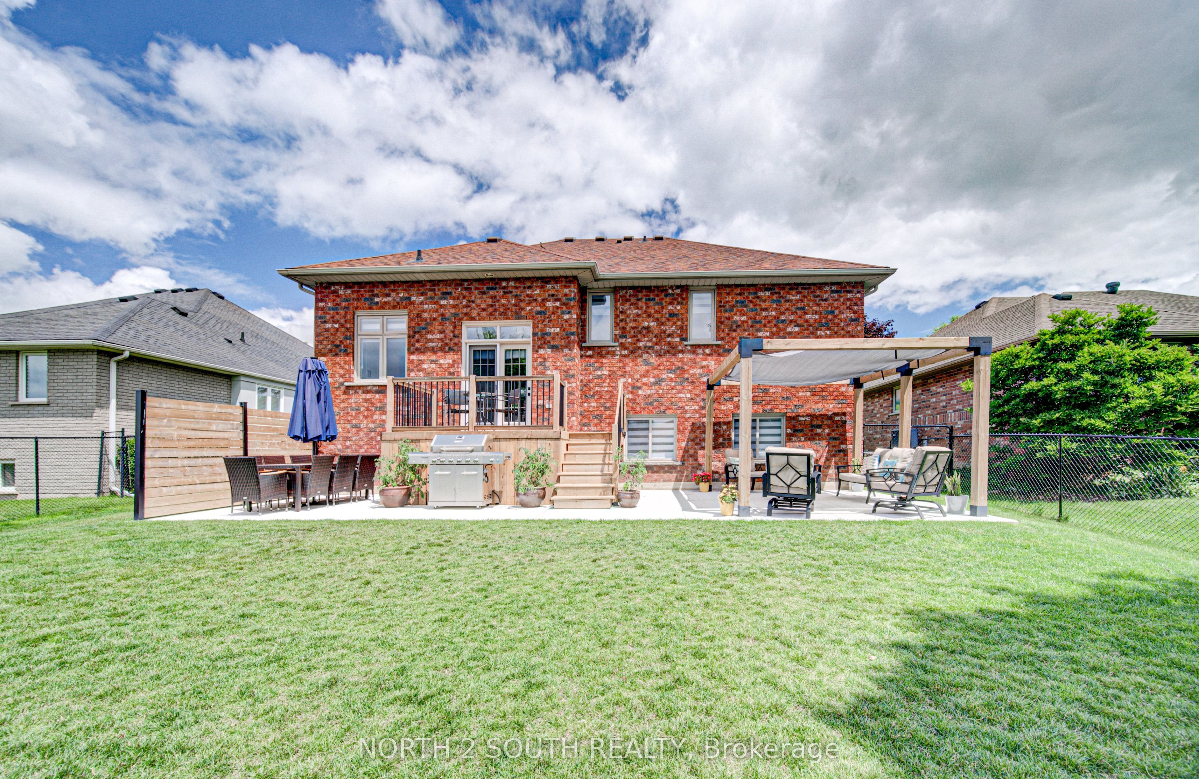 22 Long Lane Property Photo 41