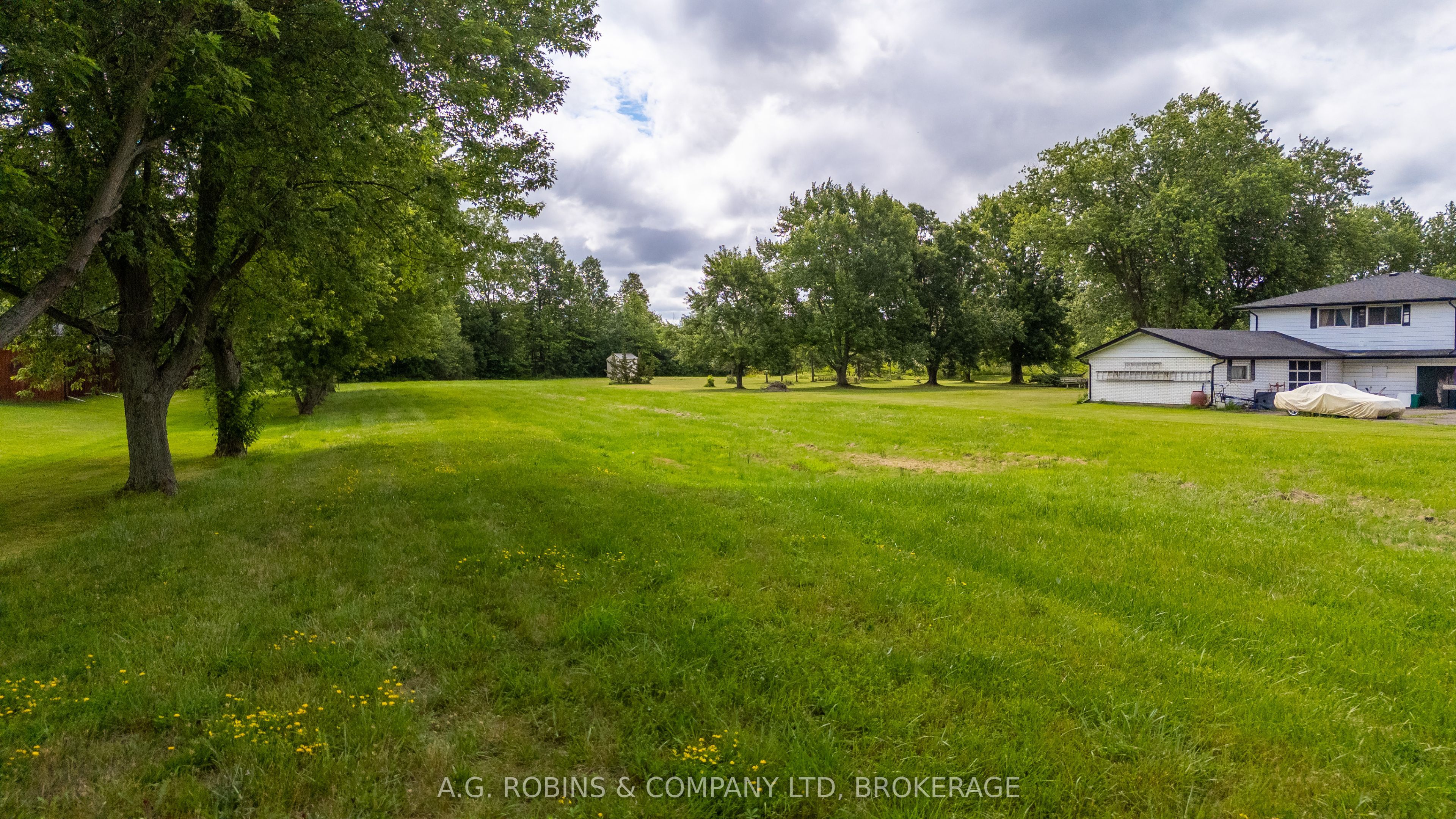 138 Moyer Road Property Photo 7