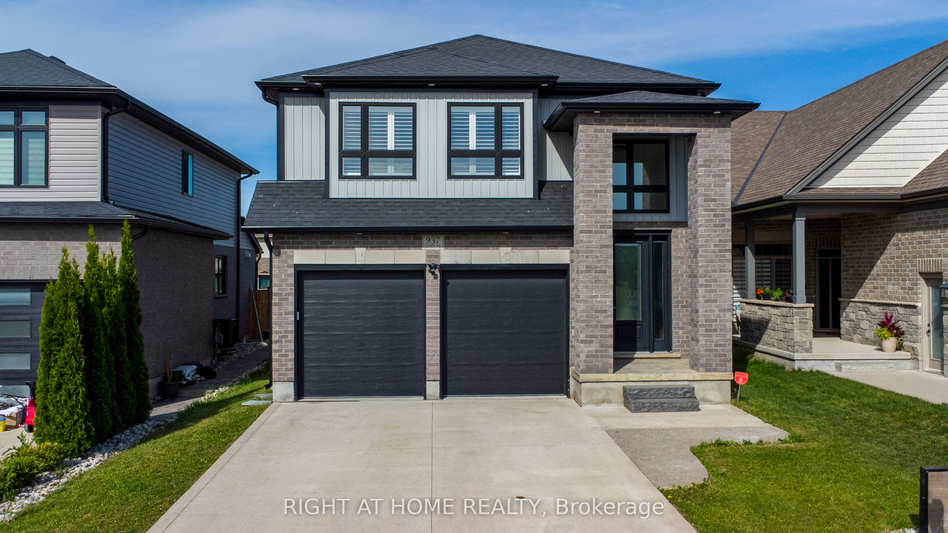 937 Lennon Way Property Photo 1