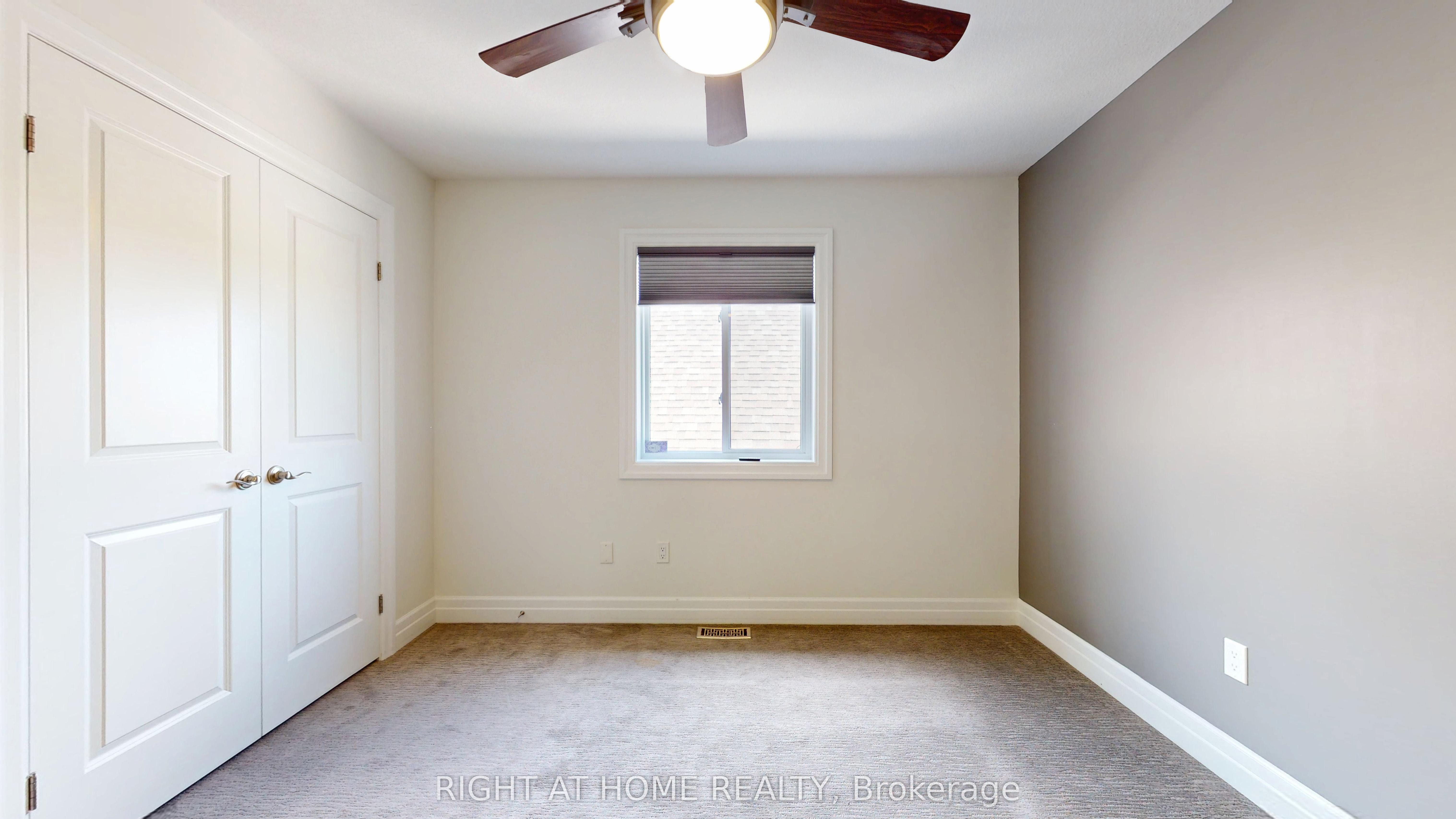 937 Lennon Way Property Photo 29