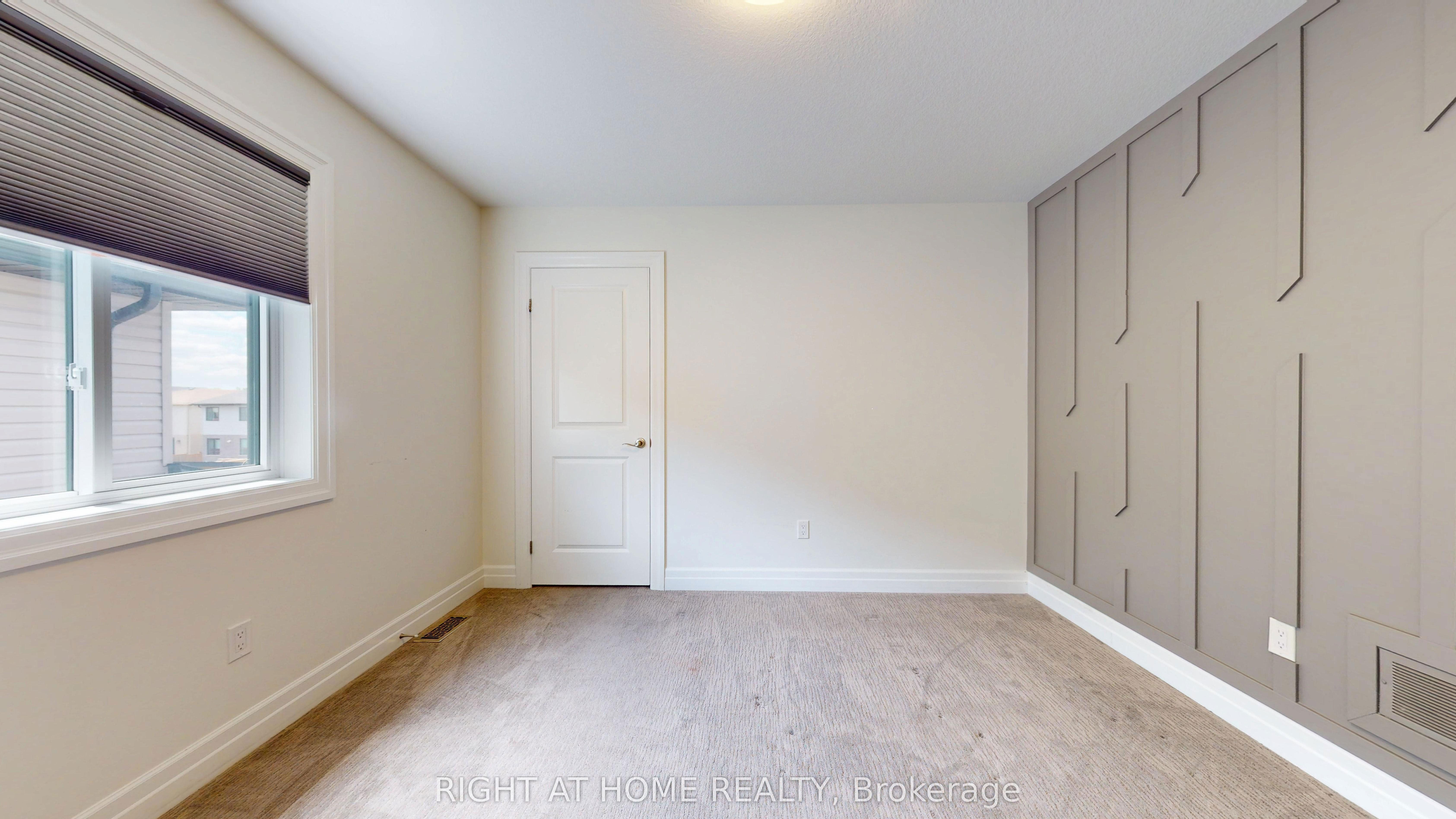 937 Lennon Way Property Photo 32