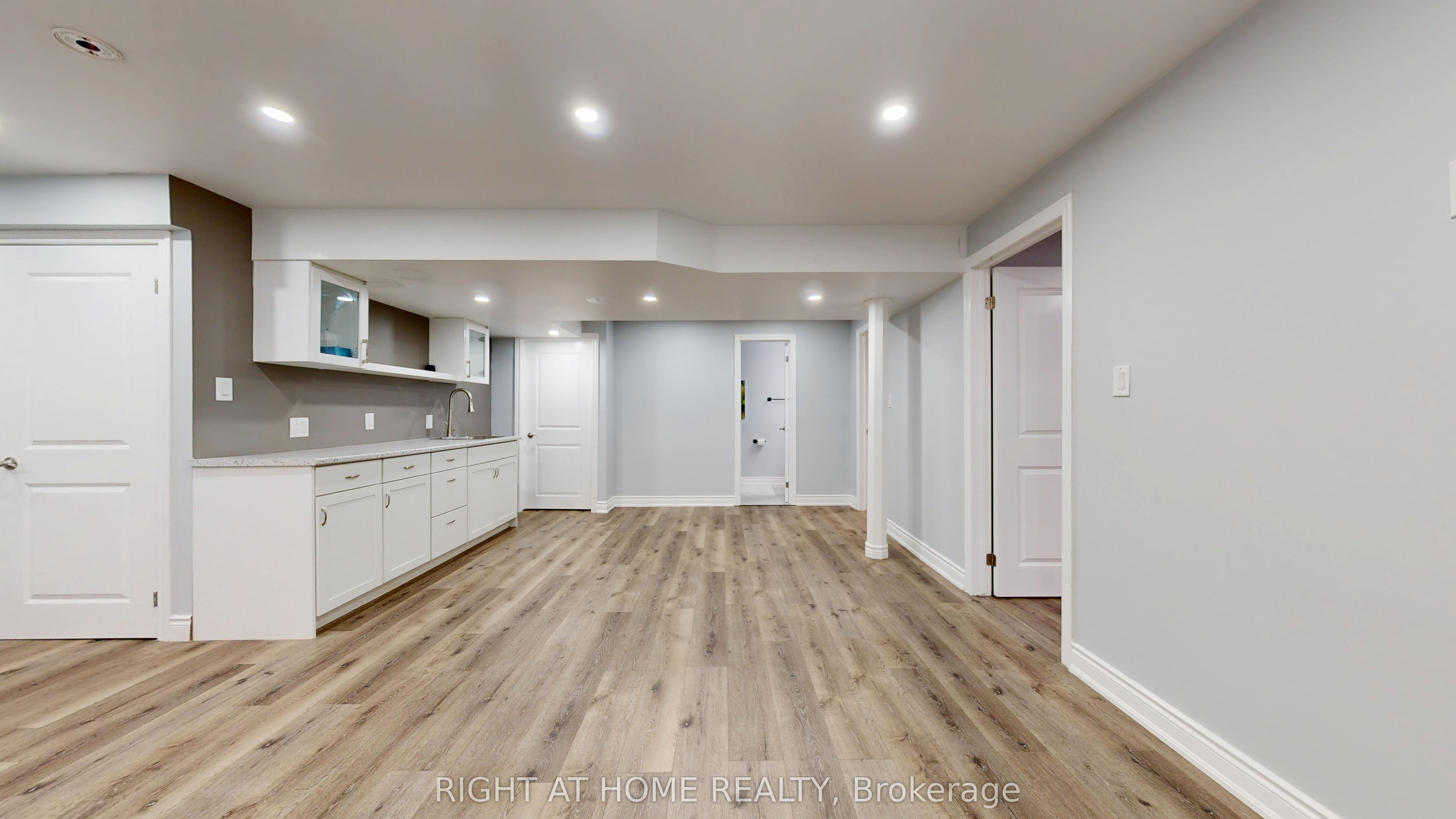 937 Lennon Way Property Photo 39