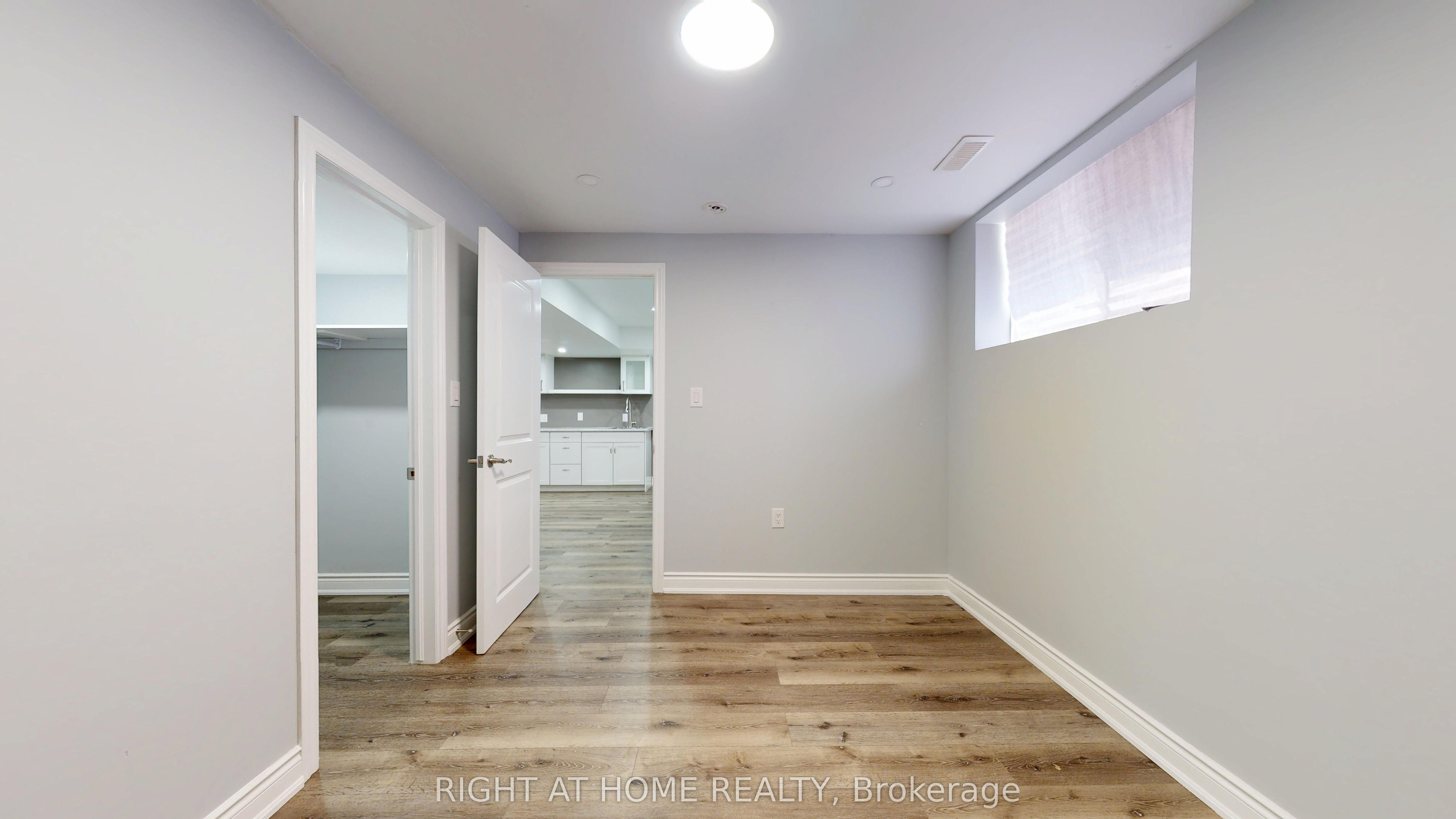 937 Lennon Way Property Photo 41