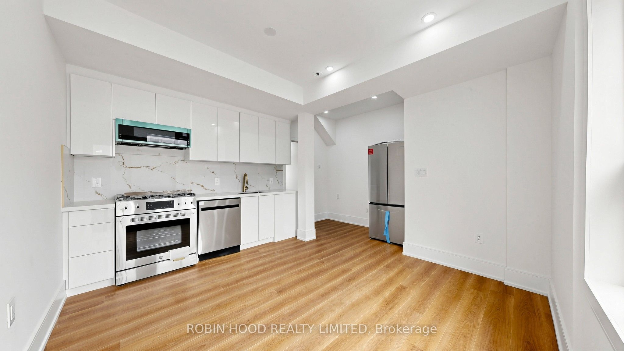 82 Ford Street 1 Property Photo 6