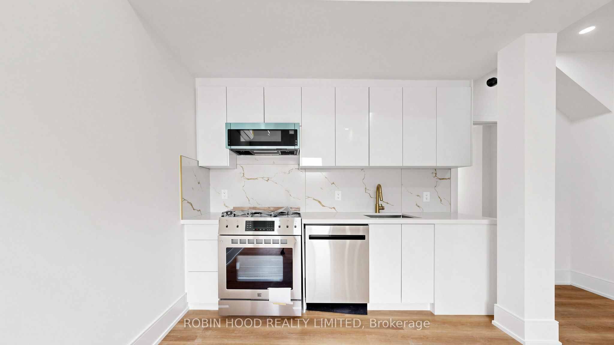 82 Ford Street 1 Property Photo 10
