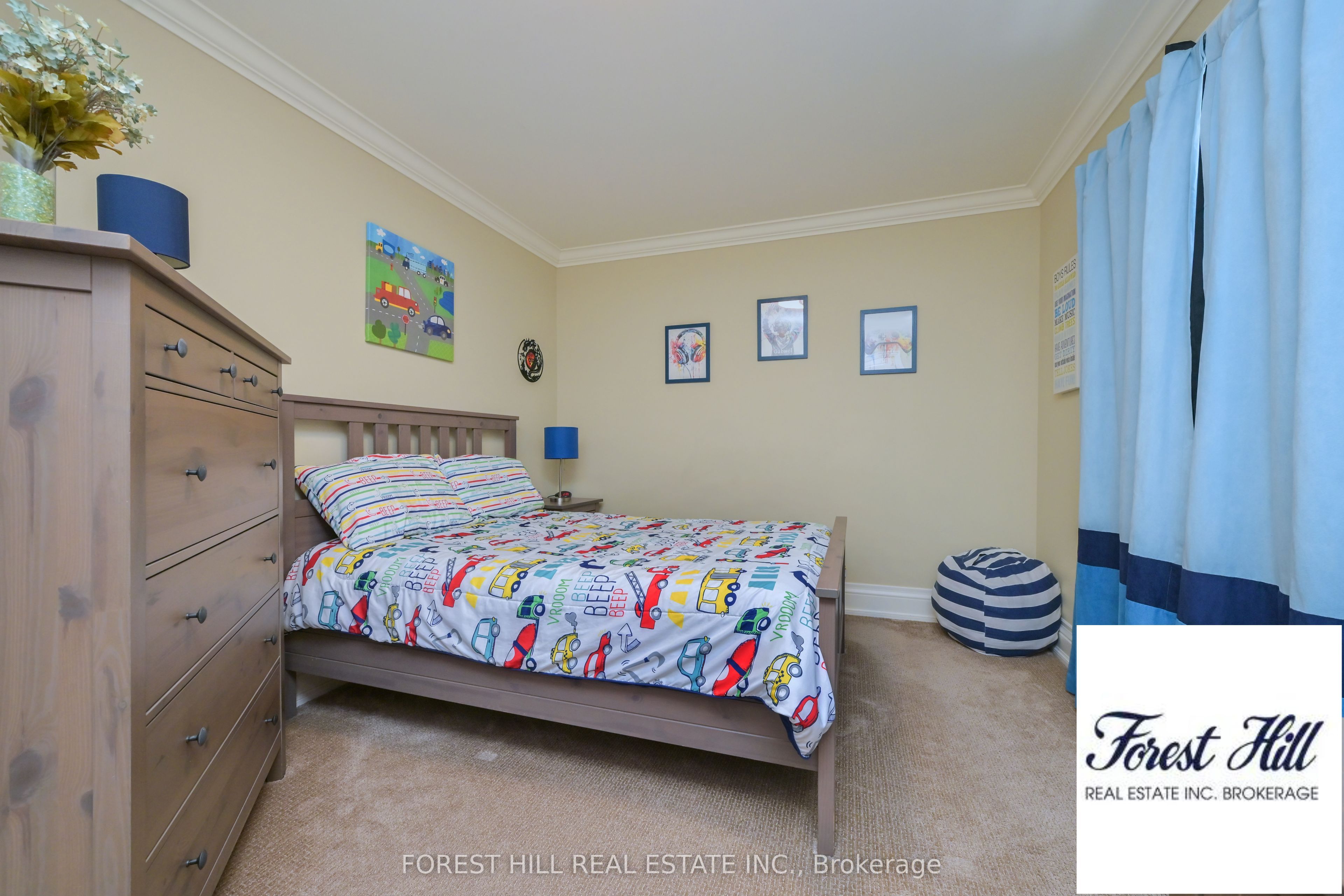 347094 Mono Centre Road Property Photo 18