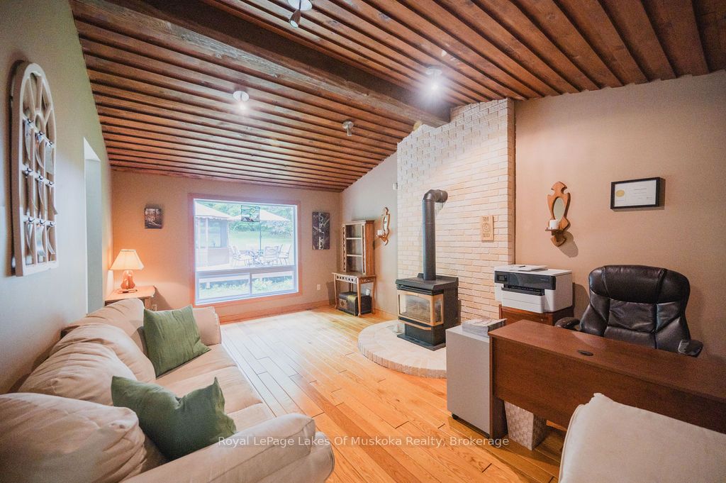 12 Murray Street Property Photo 3