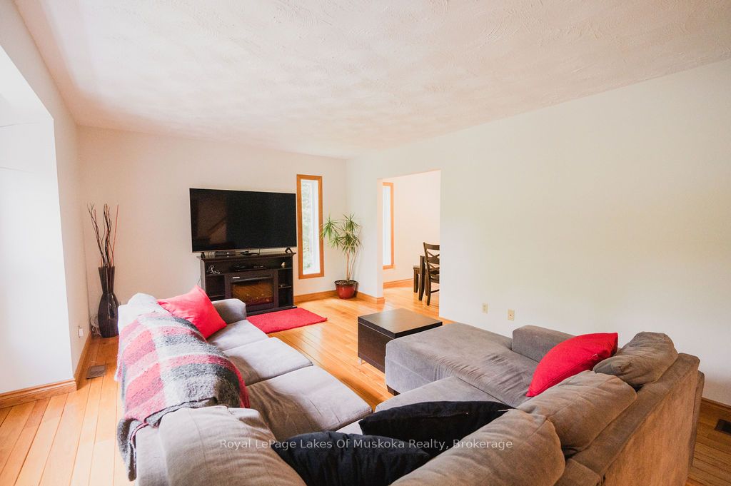 12 Murray Street Property Photo 5
