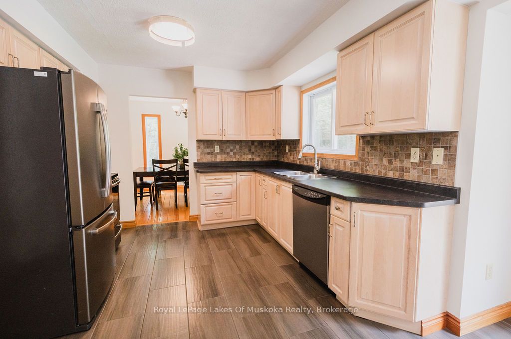 12 Murray Street Property Photo 7
