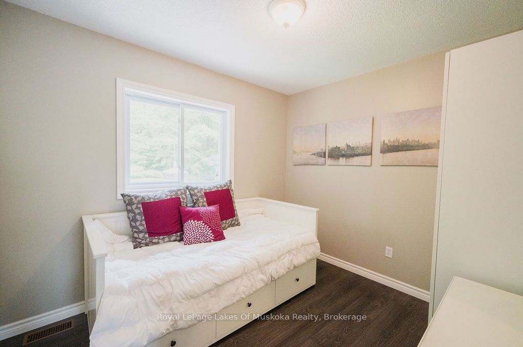 12 Murray Street Property Photo 25