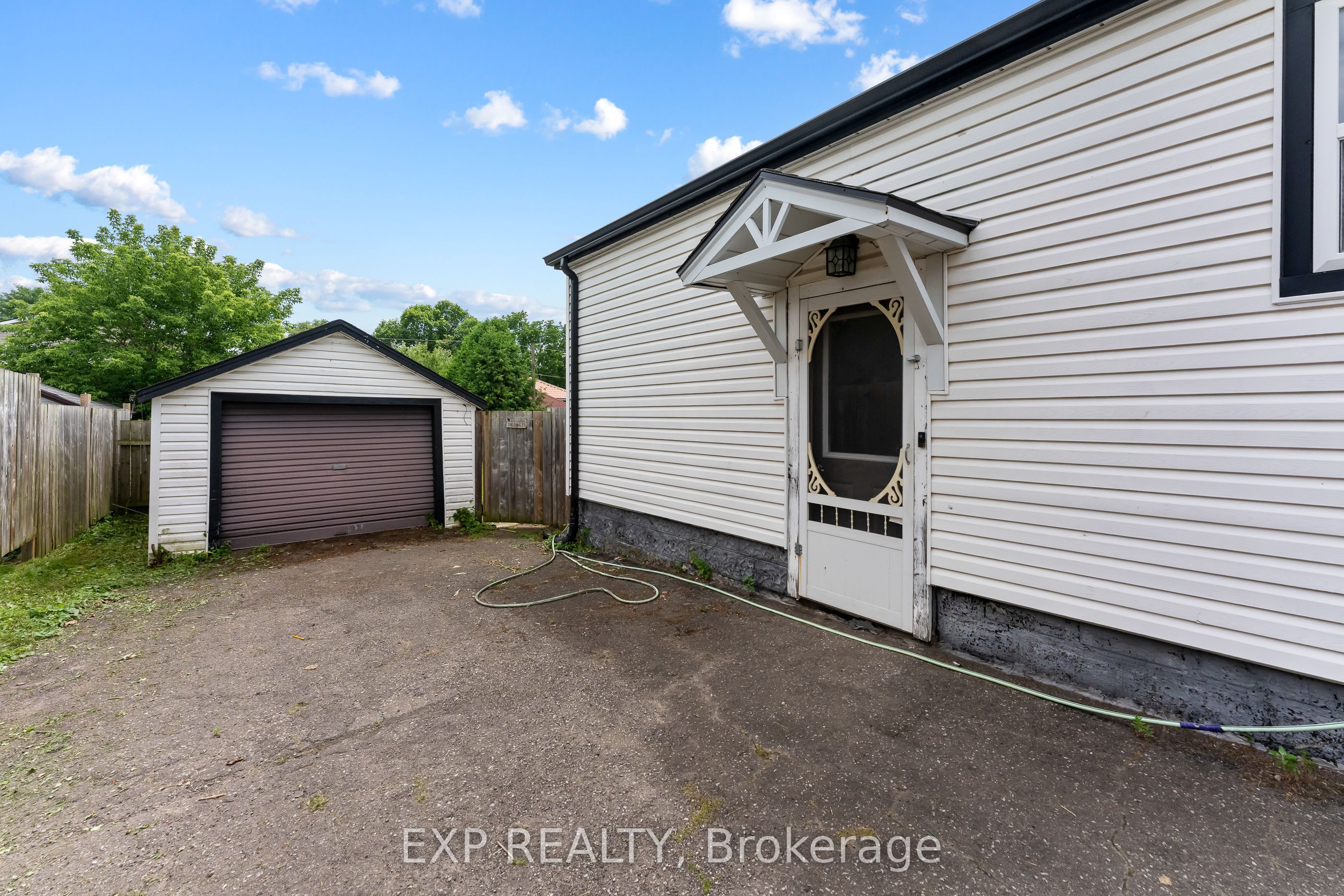 6344 Ash Street Property Photo 23