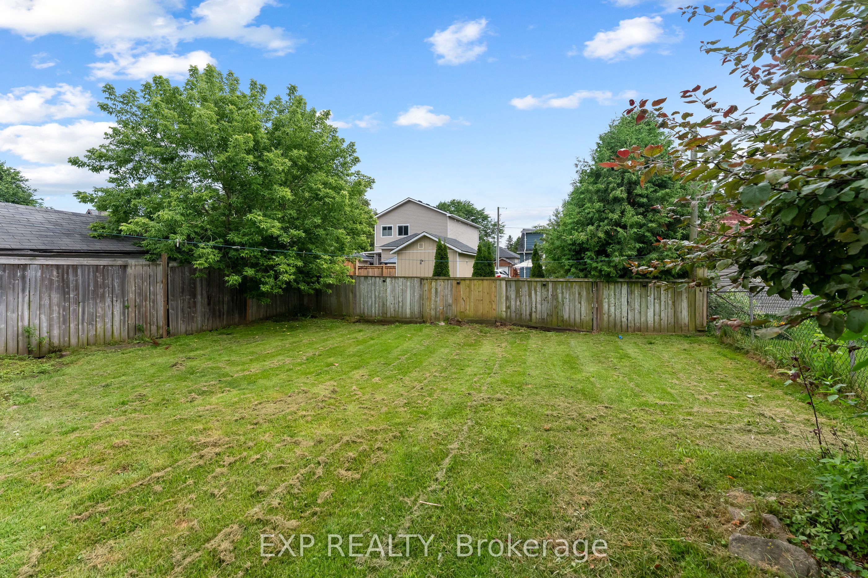 6344 Ash Street Property Photo 25