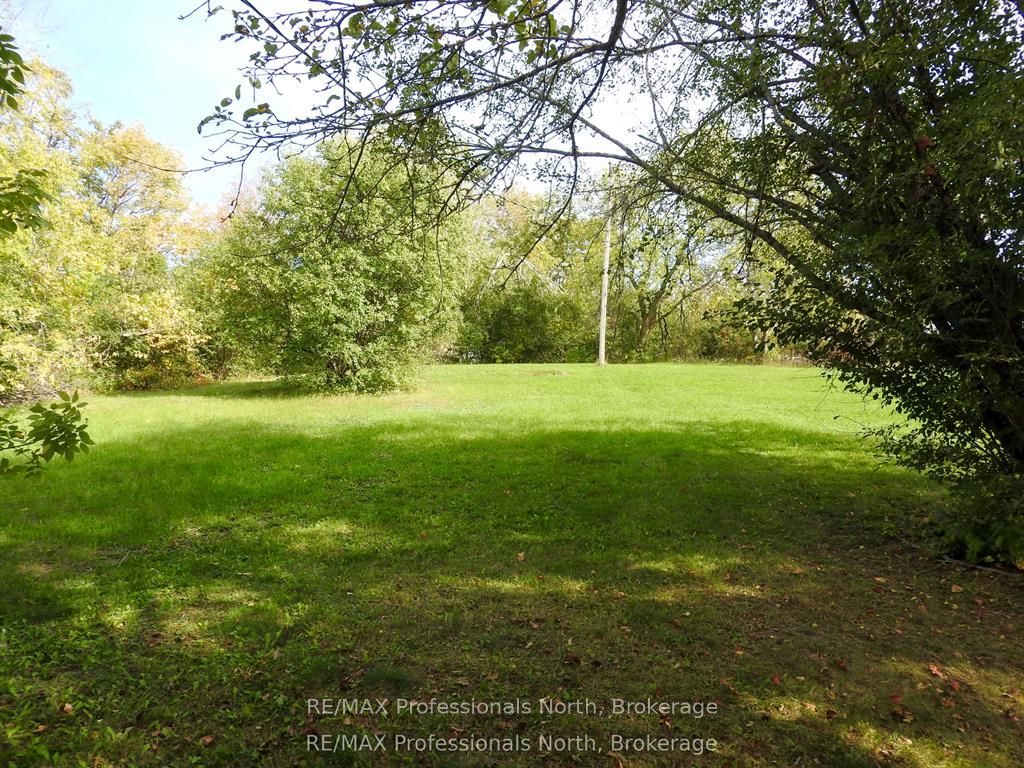 53 Long Island Property Photo 6