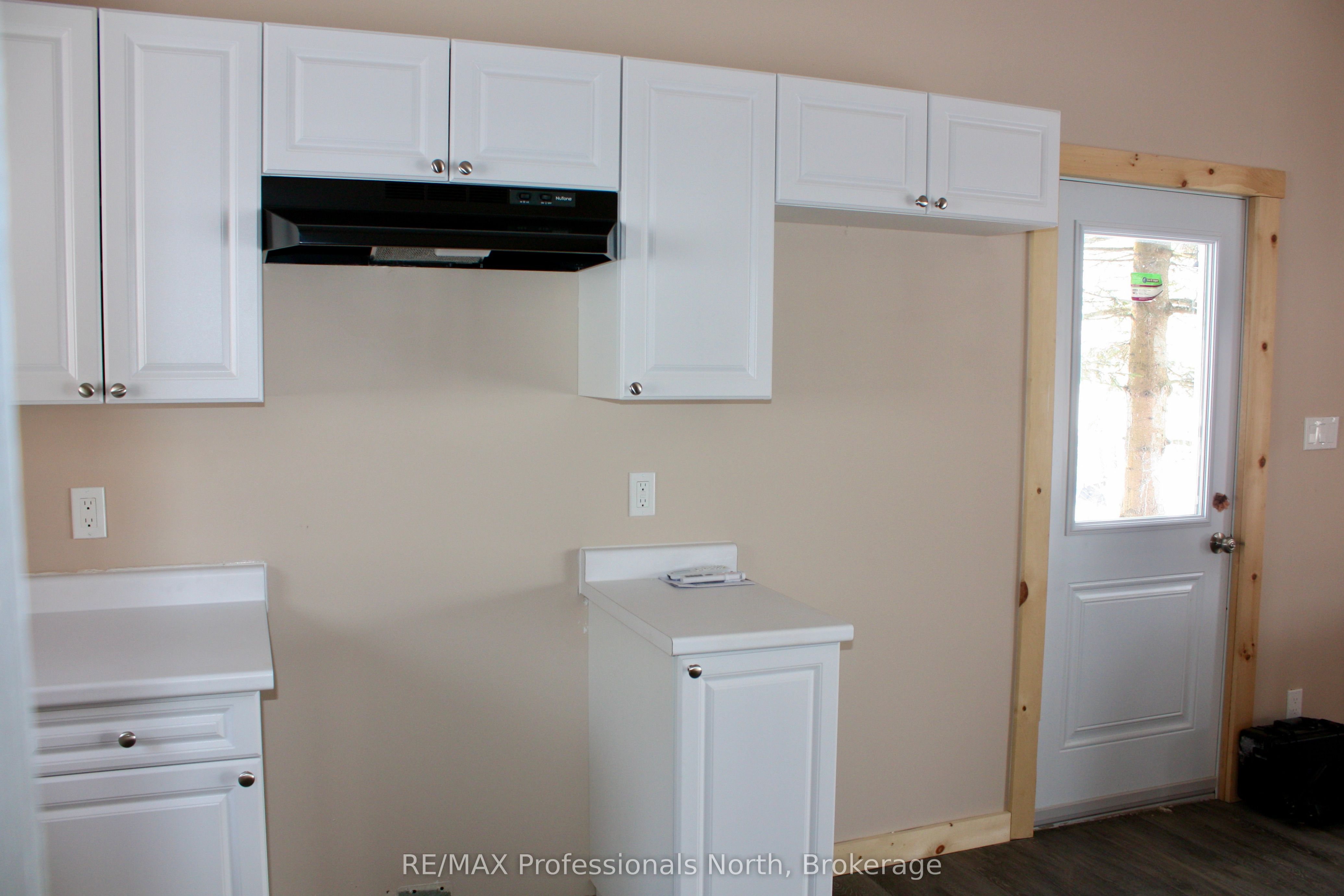 53 Long Island Property Photo 9