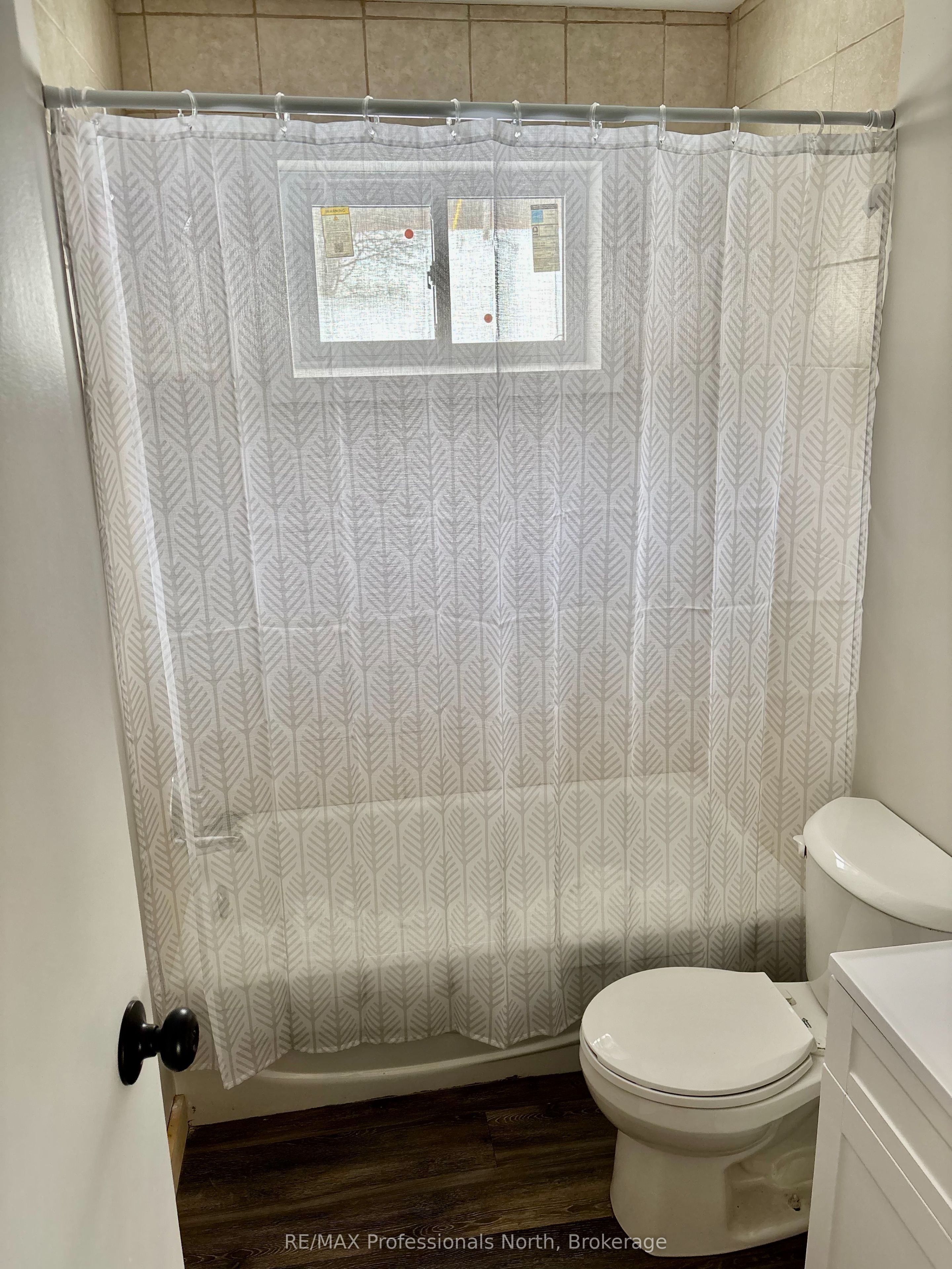 53 Long Island Property Photo 17
