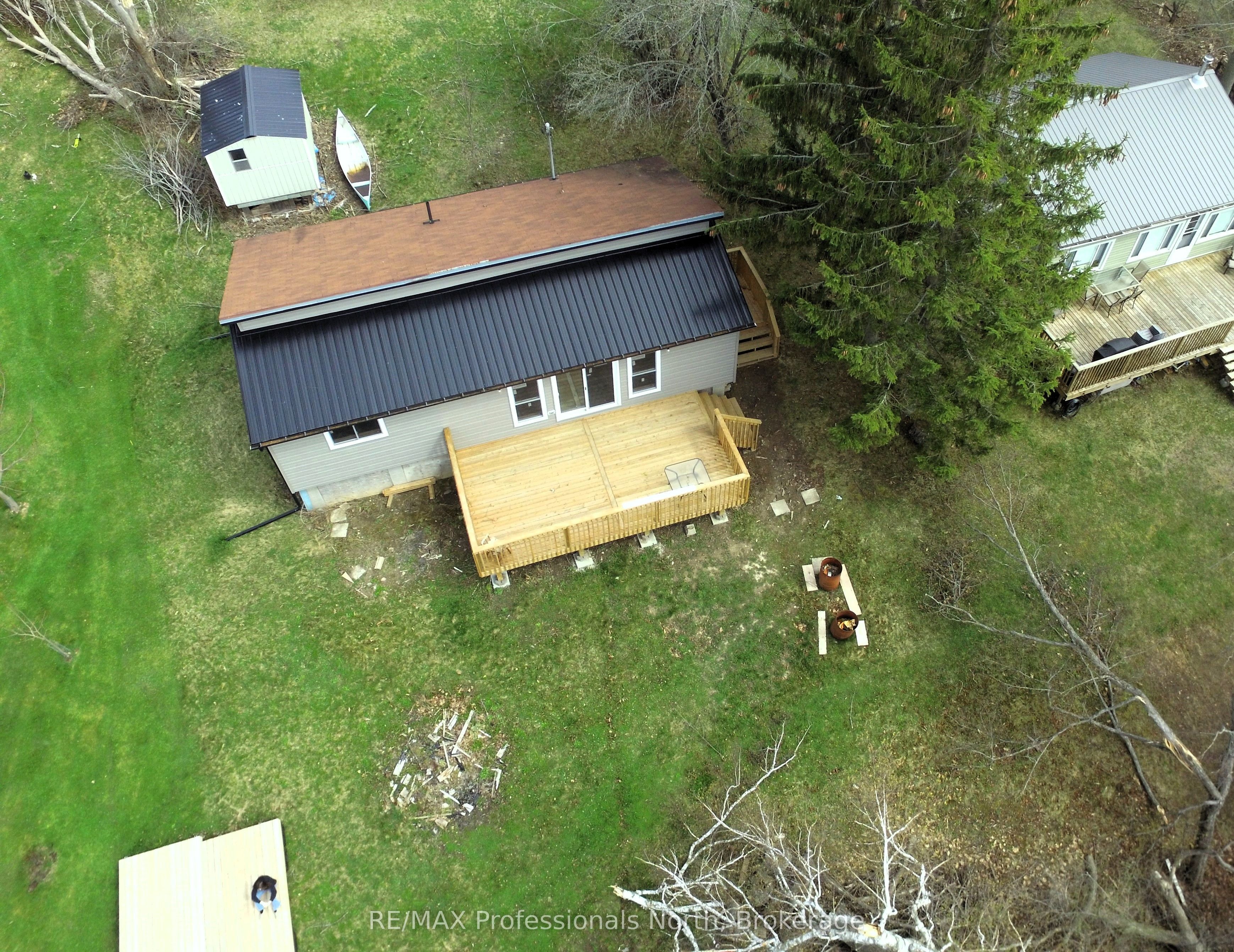 53 Long Island Property Photo 21