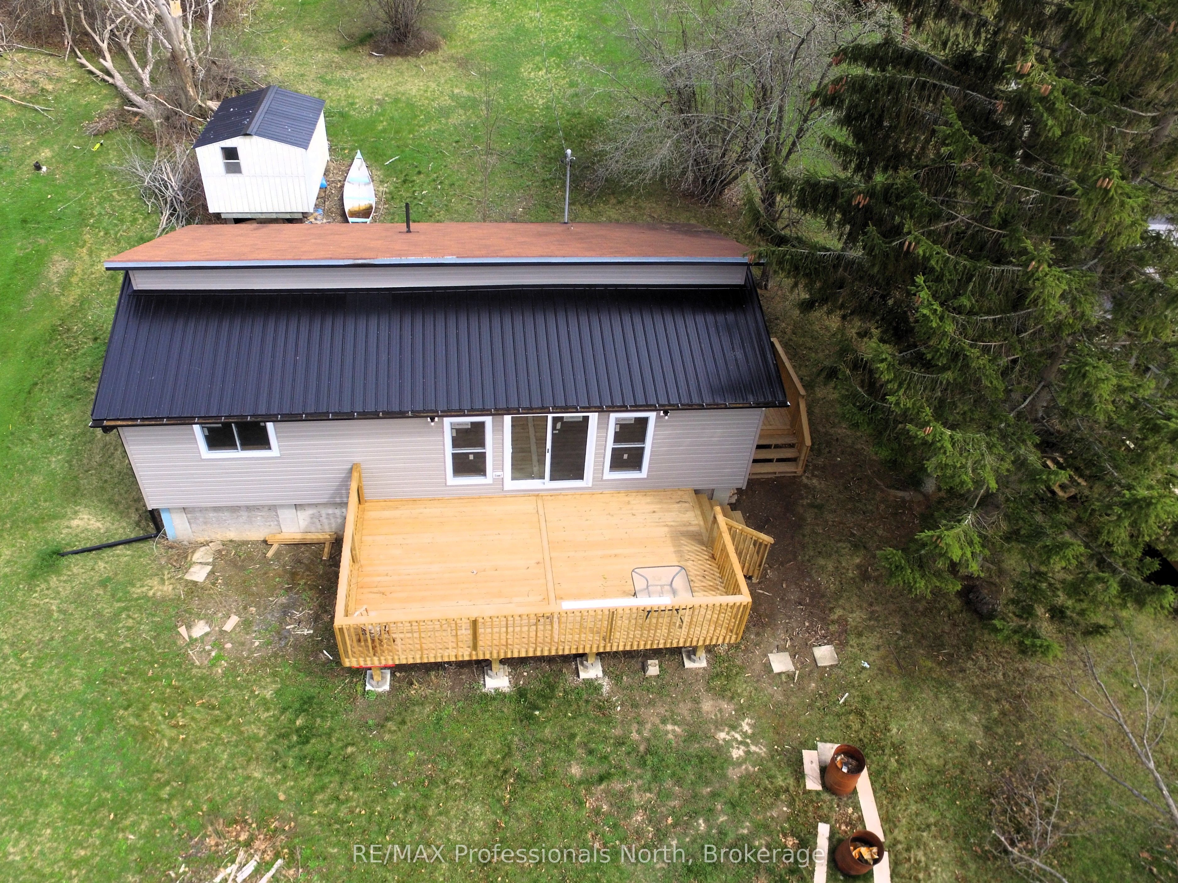 53 Long Island Property Photo 23