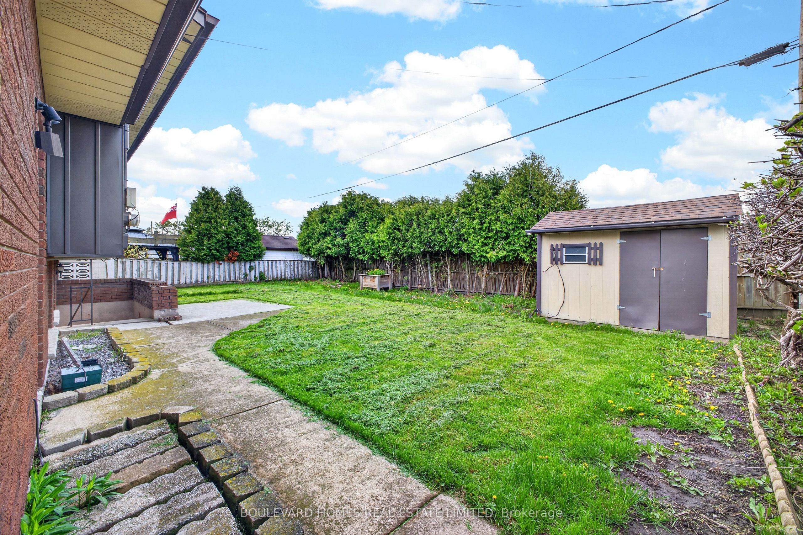 66 Watt Avenue Property Photo 7