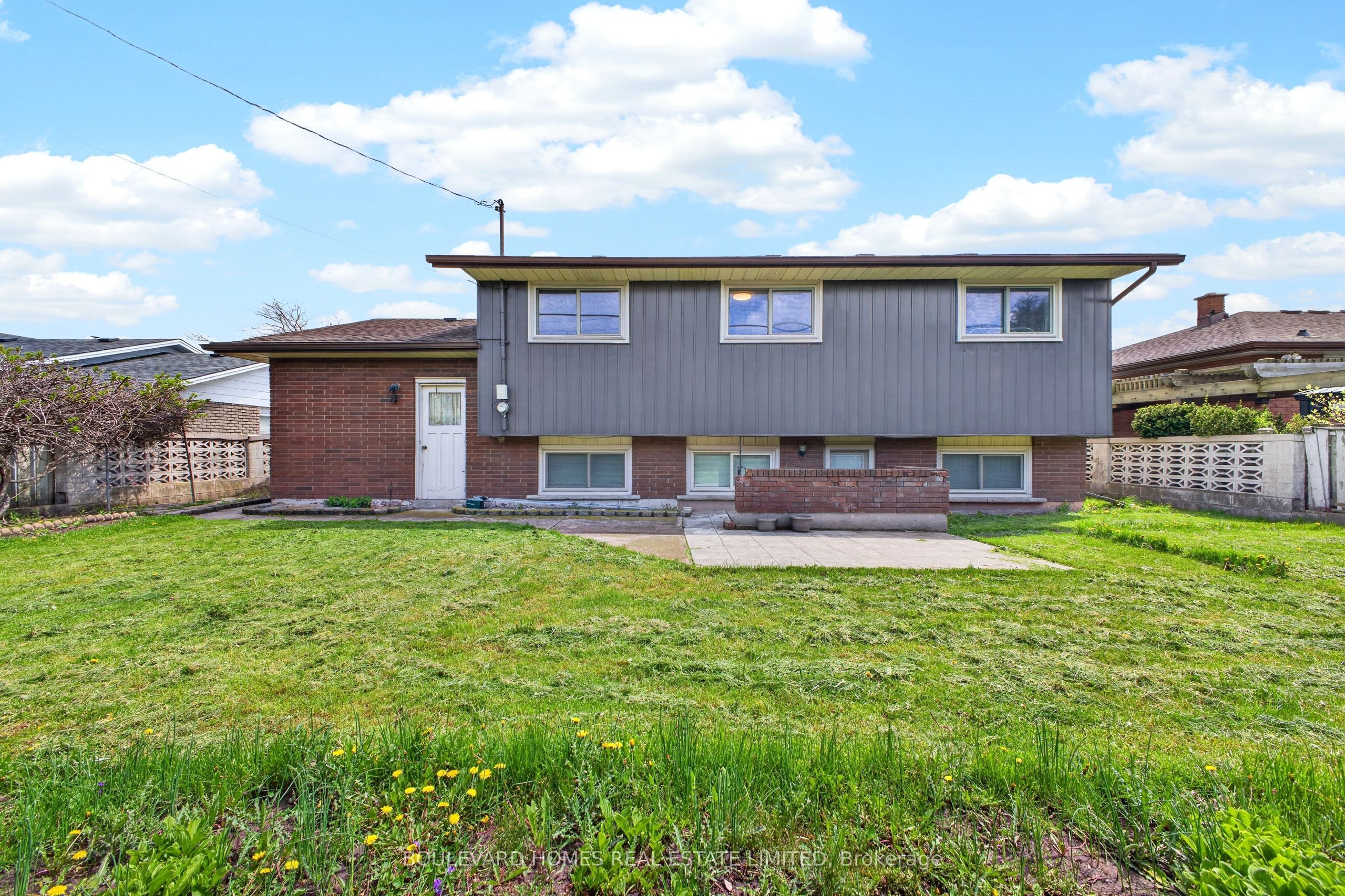 66 Watt Avenue Property Photo 11