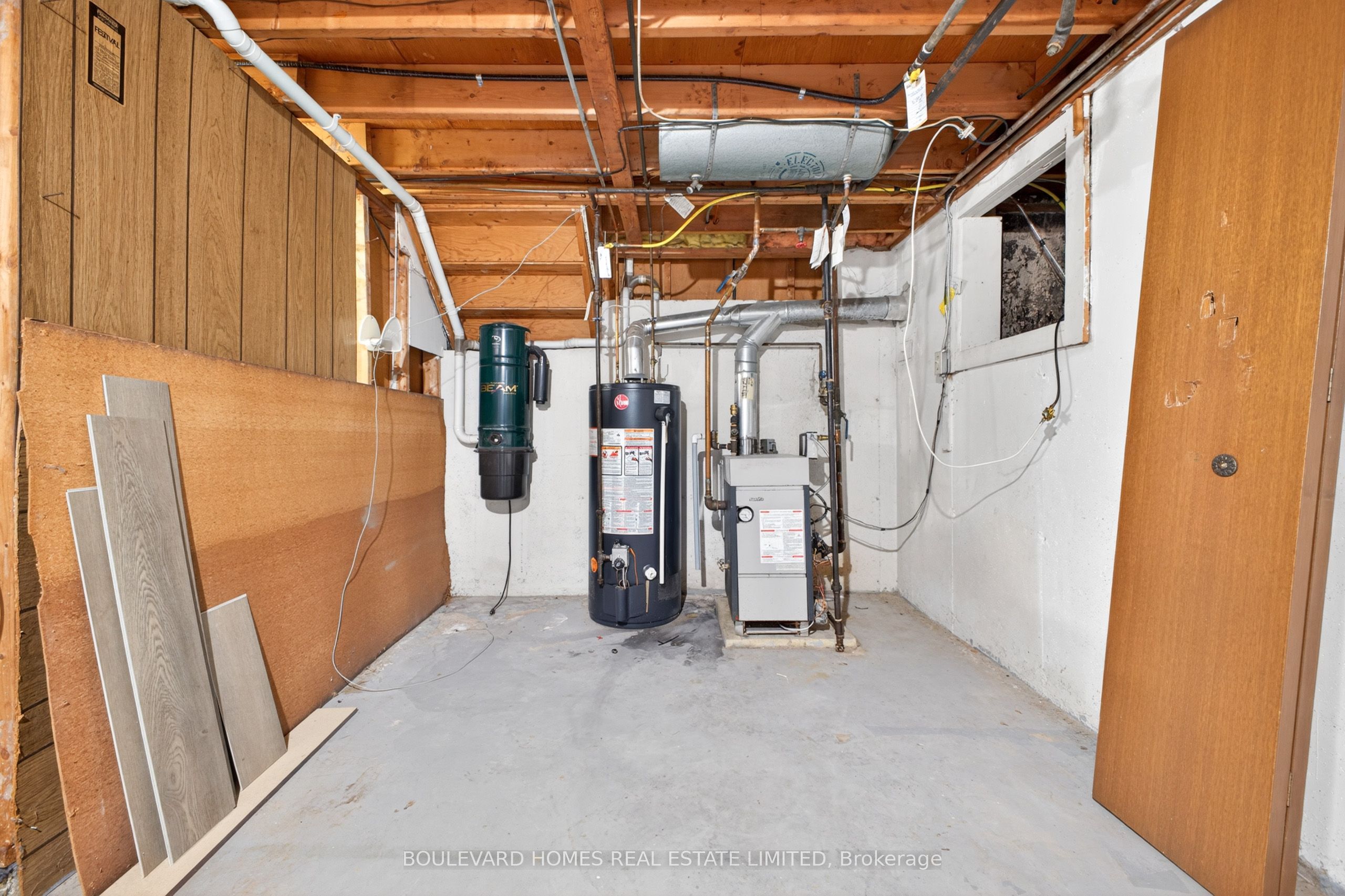 66 Watt Avenue Property Photo 37