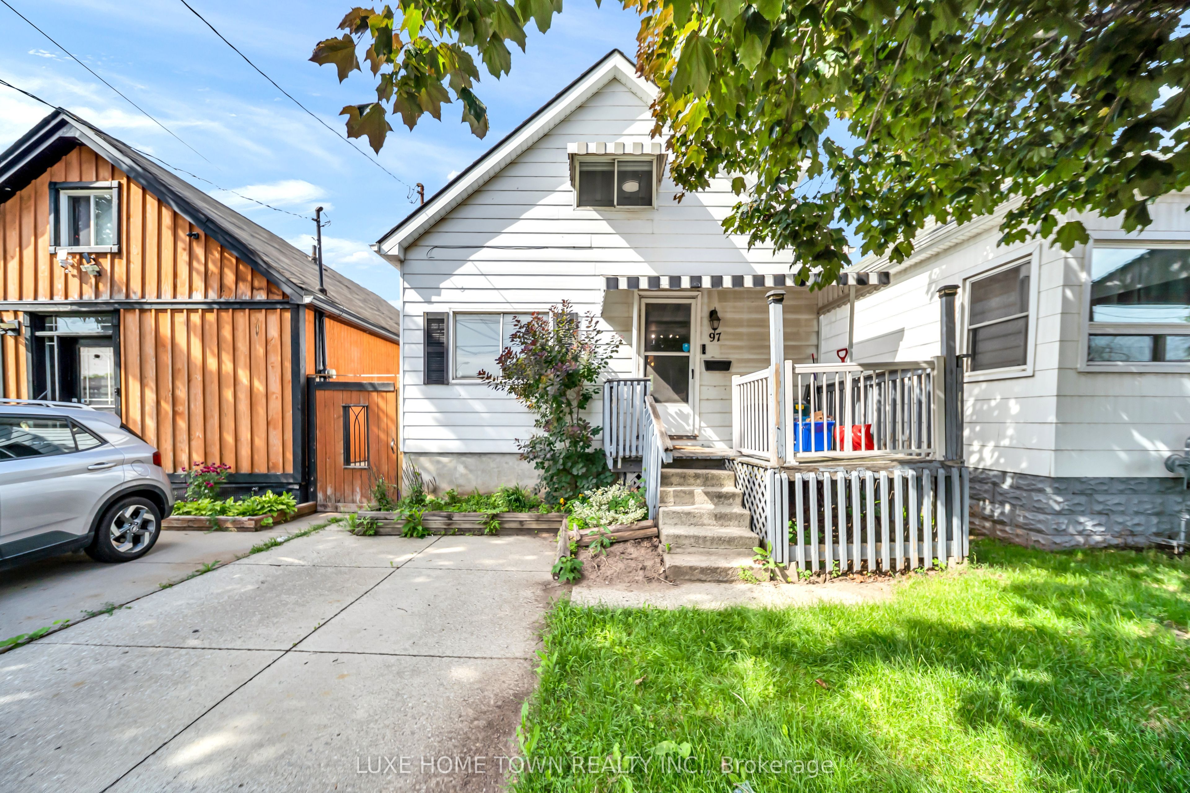 97 Hope Avenue Property Photo 4