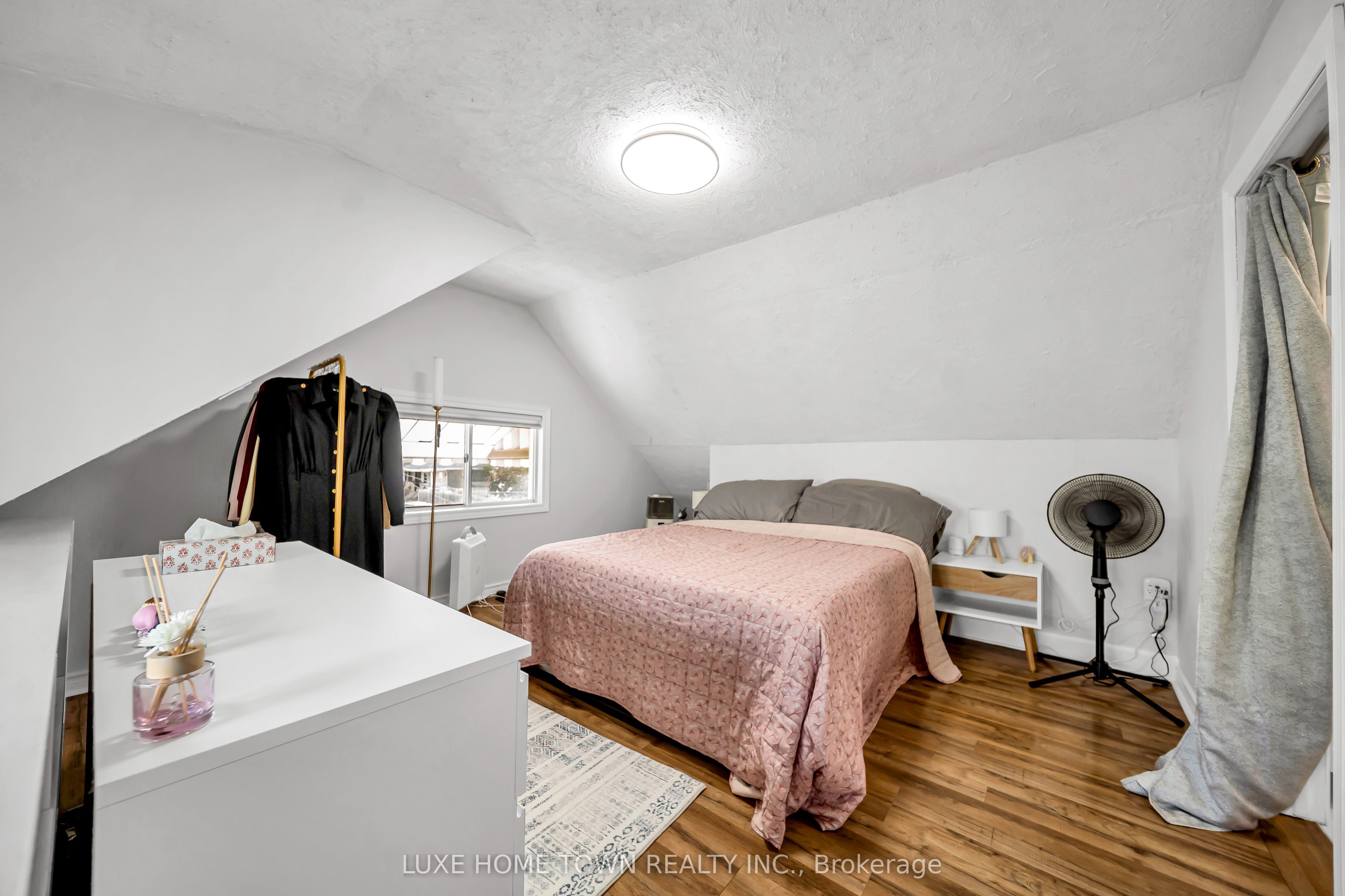 97 Hope Avenue Property Photo 29