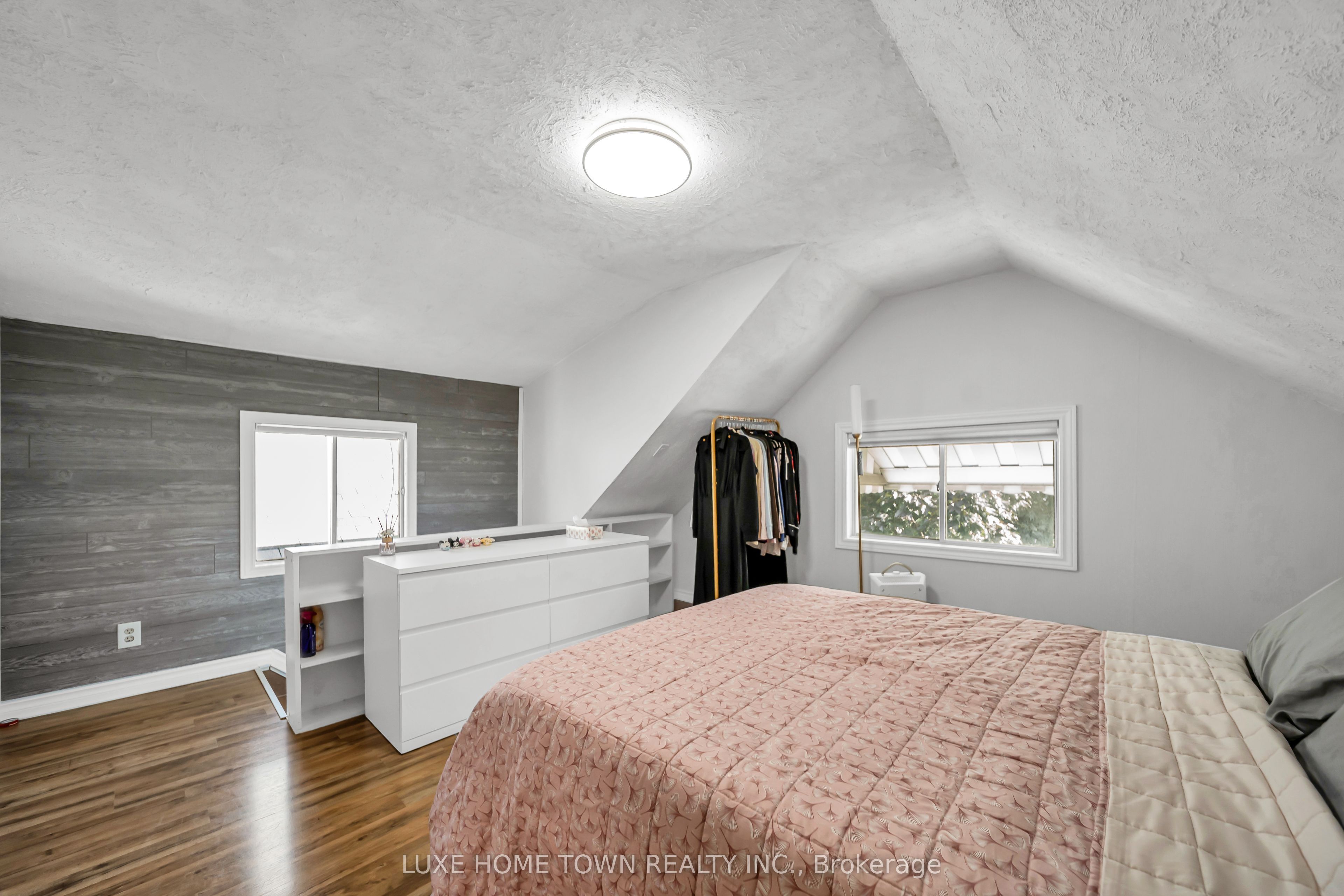 97 Hope Avenue Property Photo 31
