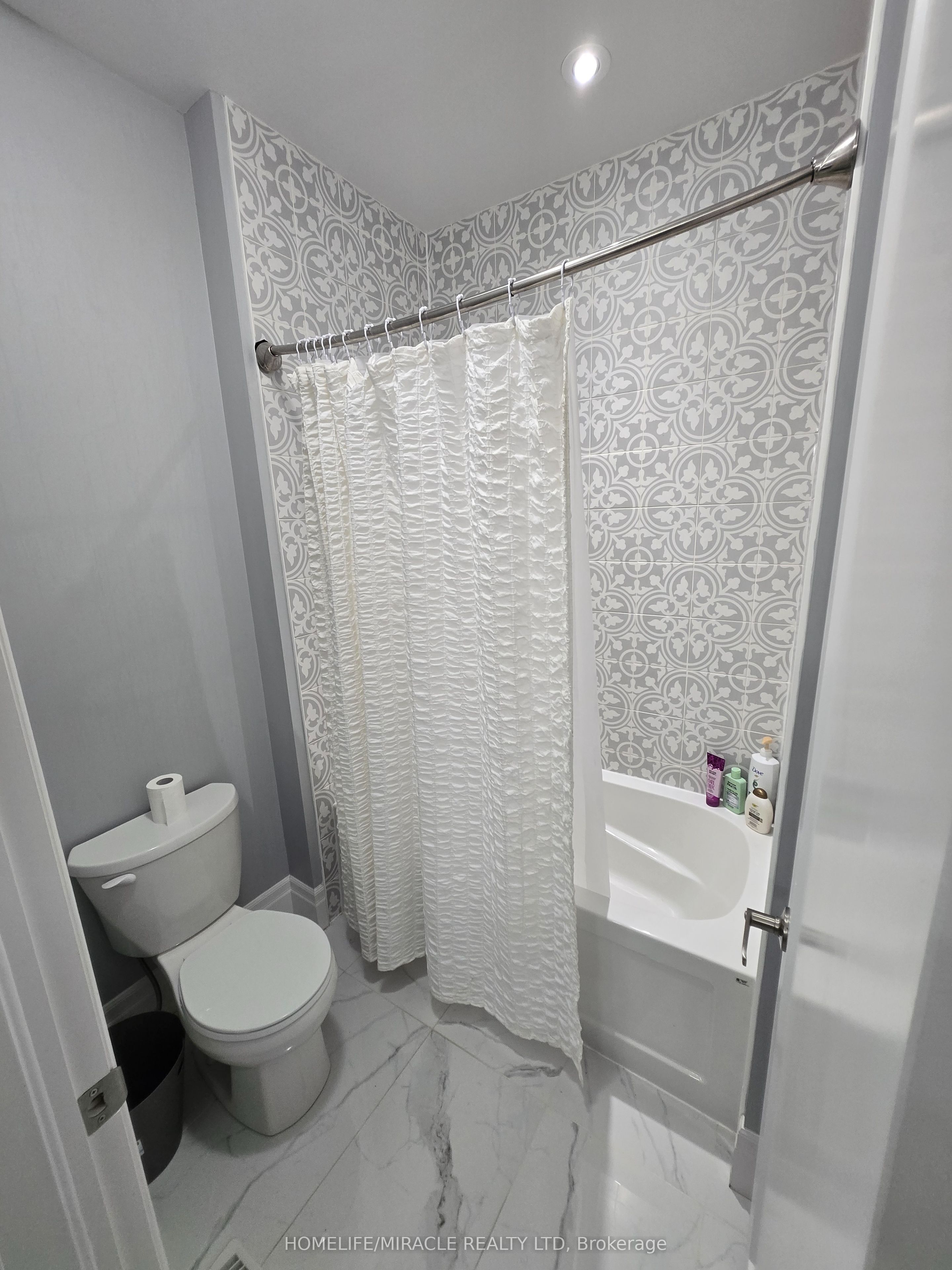 172 Freure Drive Property Photo 40
