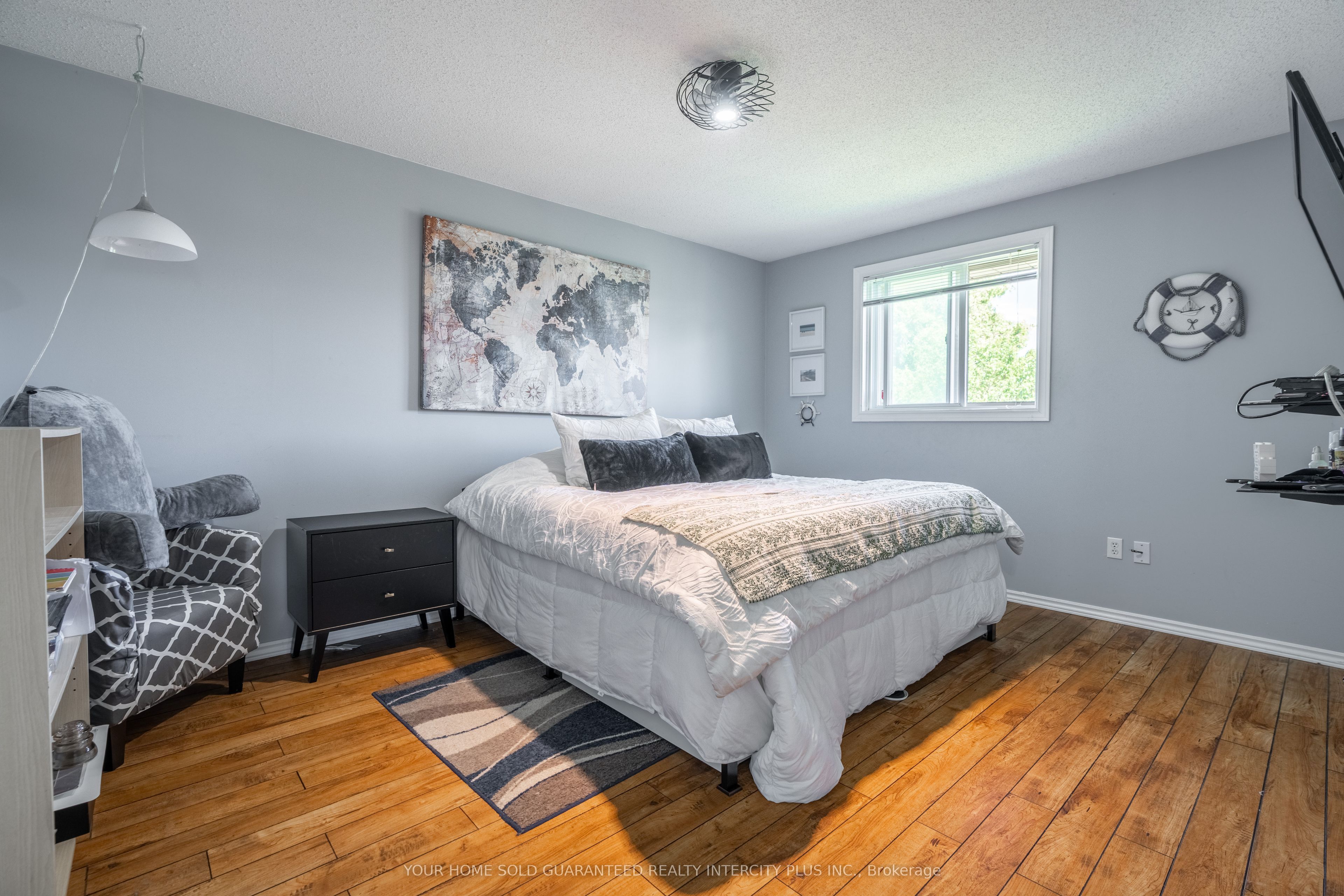 19 Windsor Drive Property Photo 15