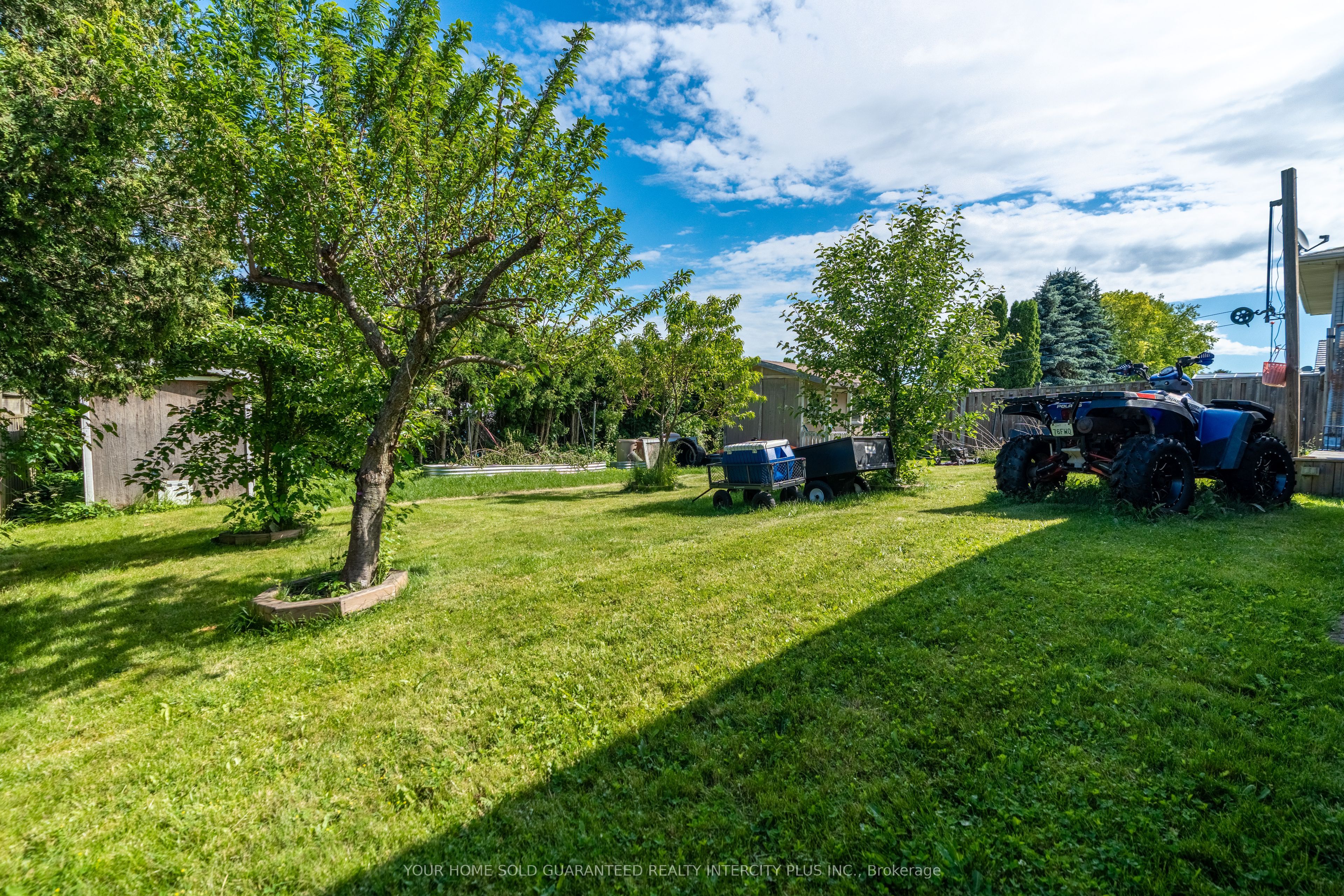 19 Windsor Drive Property Photo 22