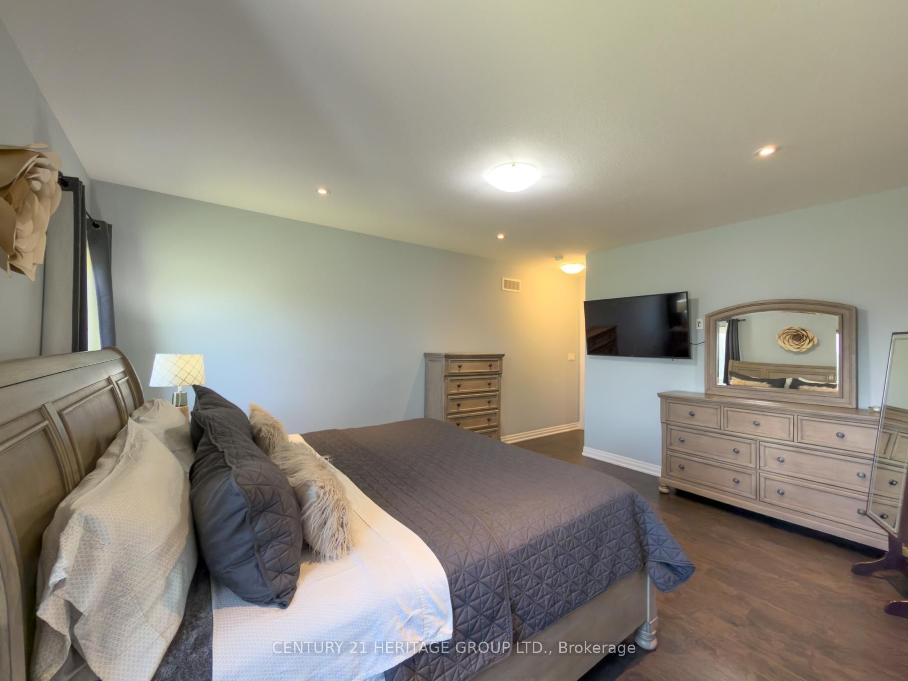 3 Myerscough Road Property Photo 21