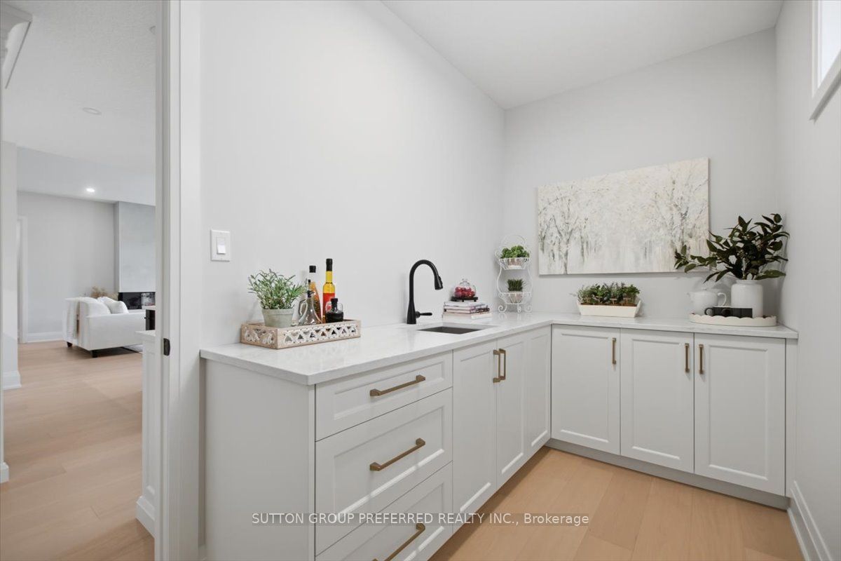 876 Eagletrace Drive Property Photo 19