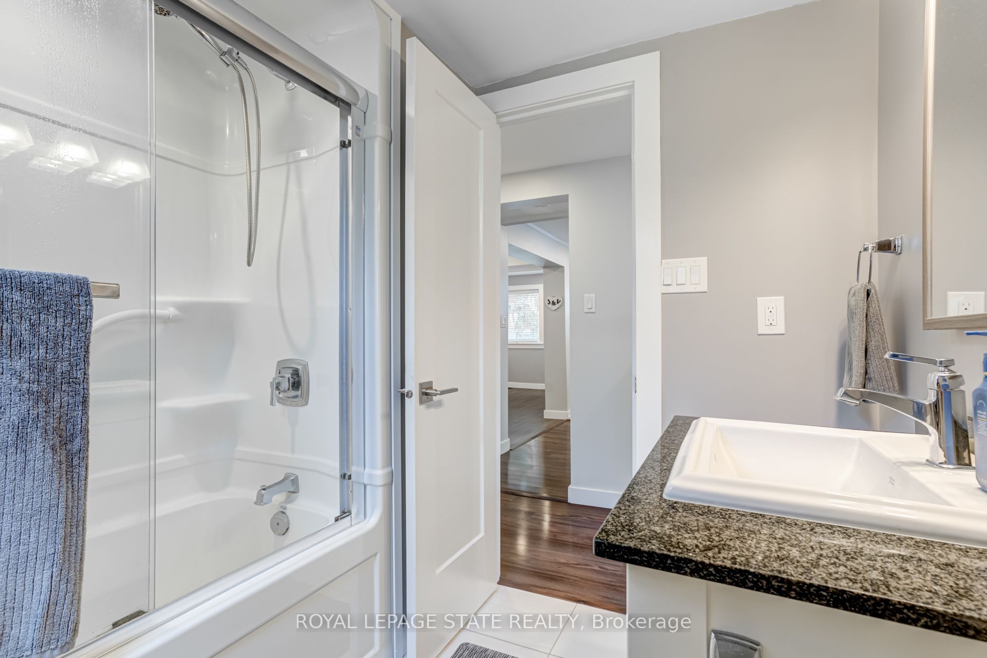 9056 Airport Road Property Photo 20