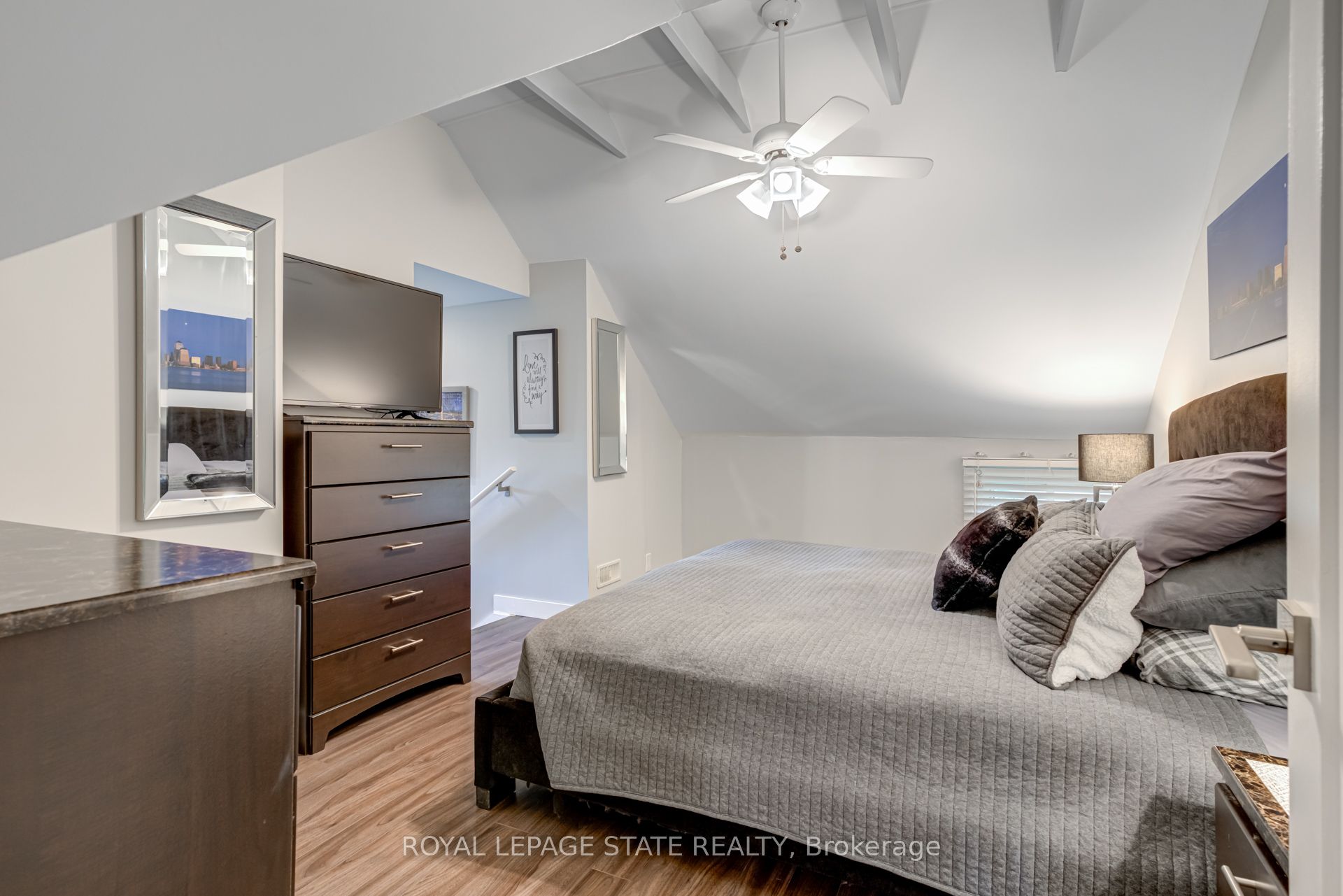 9056 Airport Road Property Photo 24