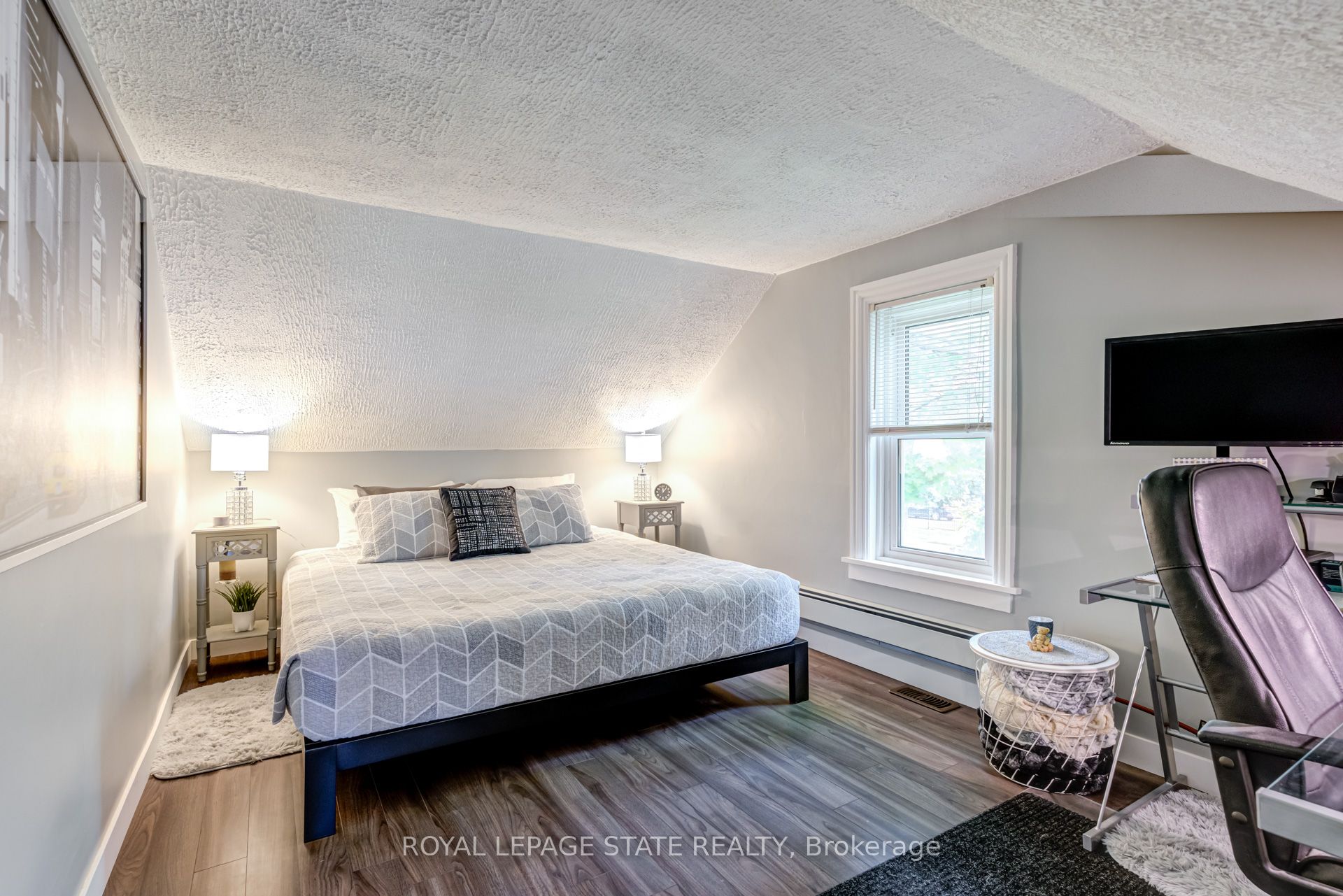 9056 Airport Road Property Photo 32