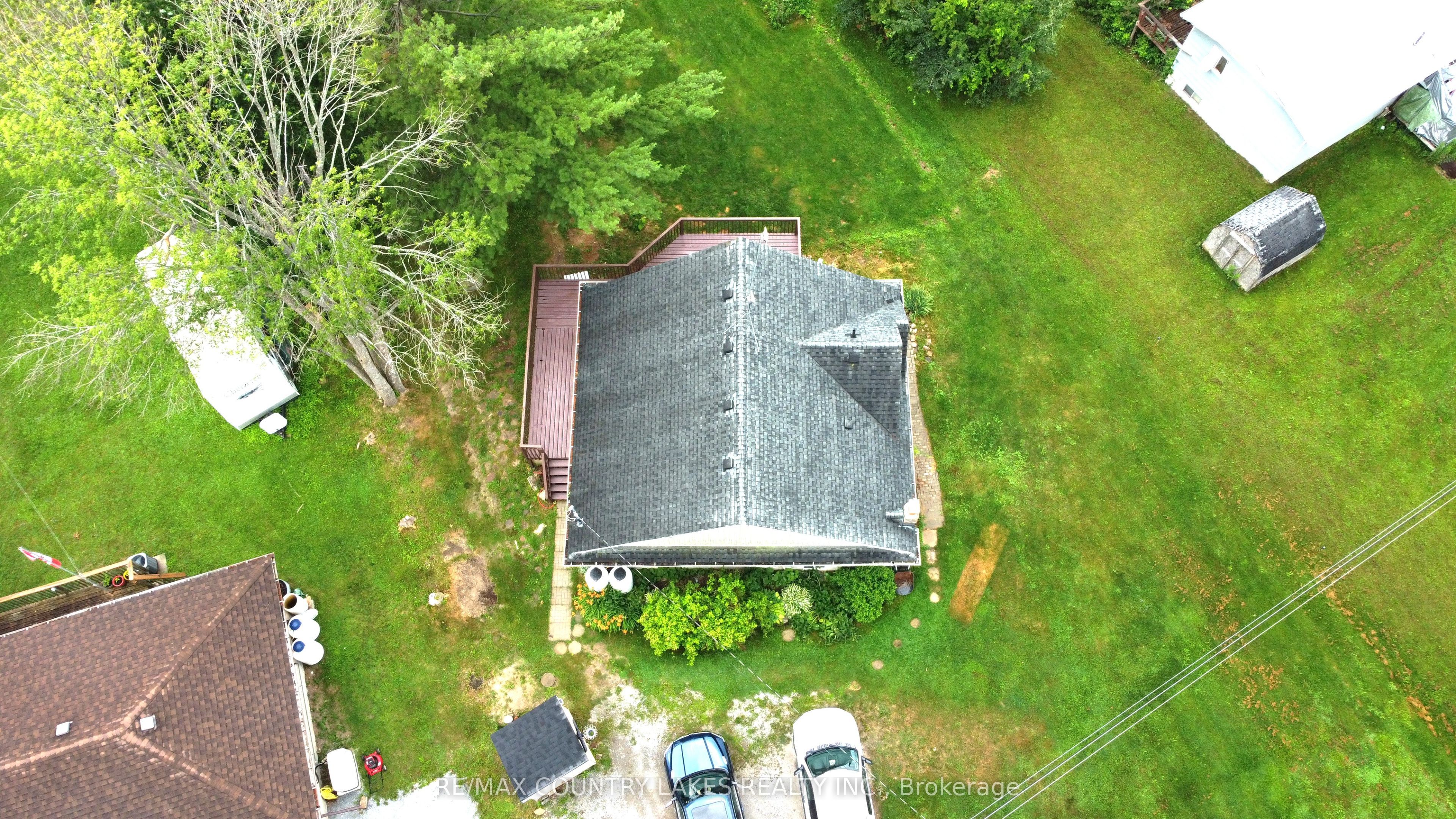 16 Hummingbird Lane Property Photo 26