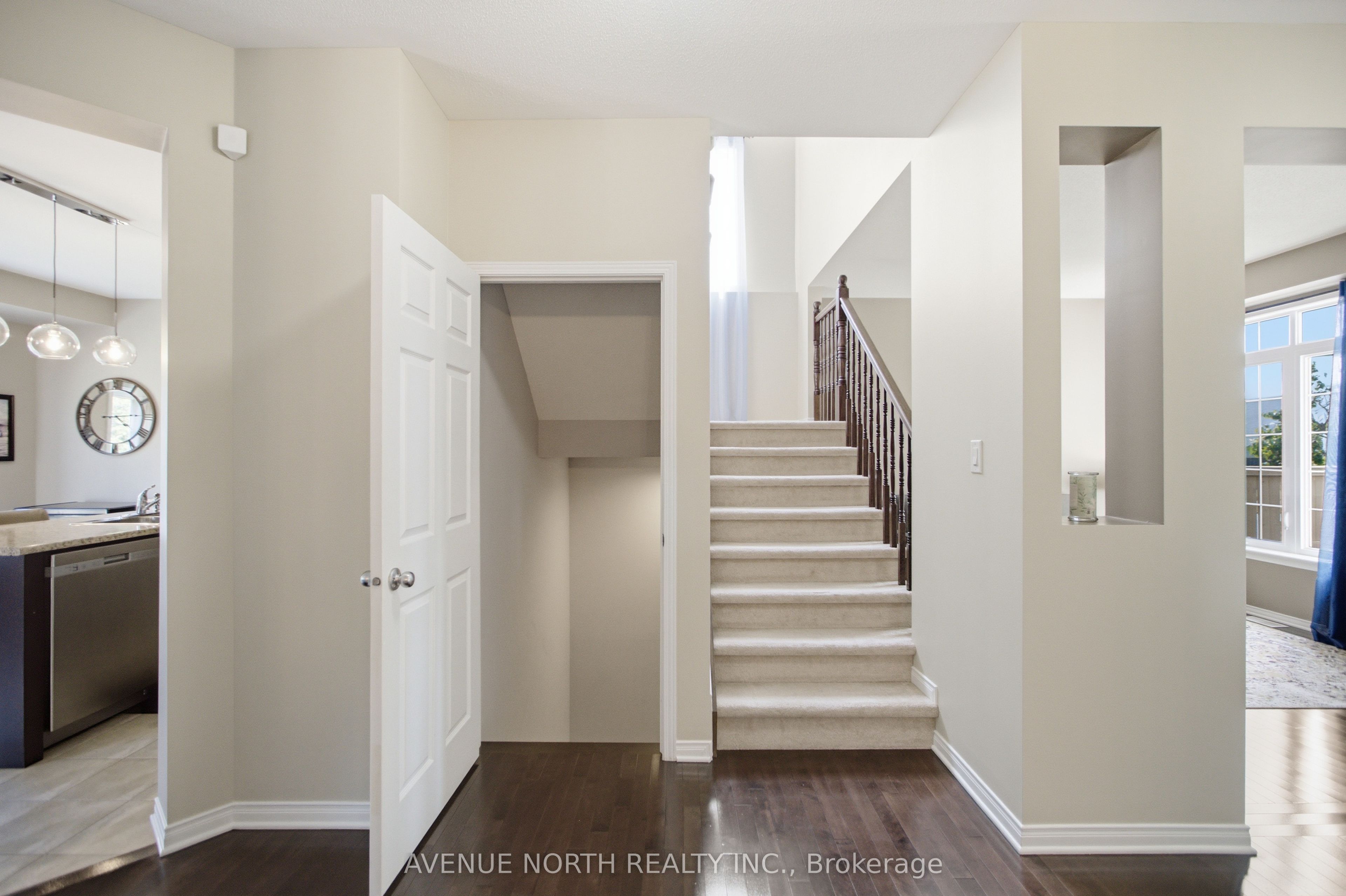 112 Sunita Crescent Property Photo 21
