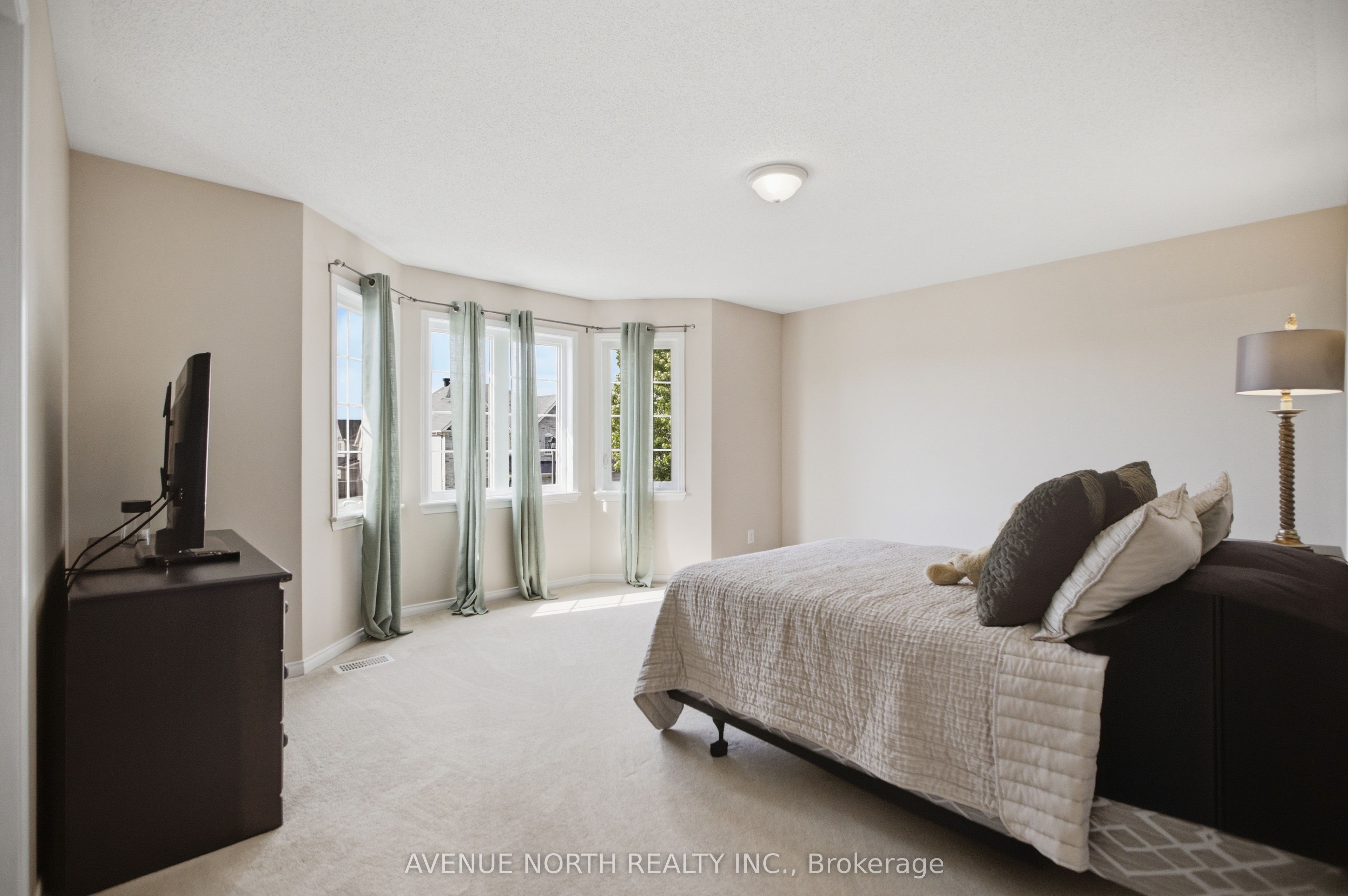 112 Sunita Crescent Property Photo 31