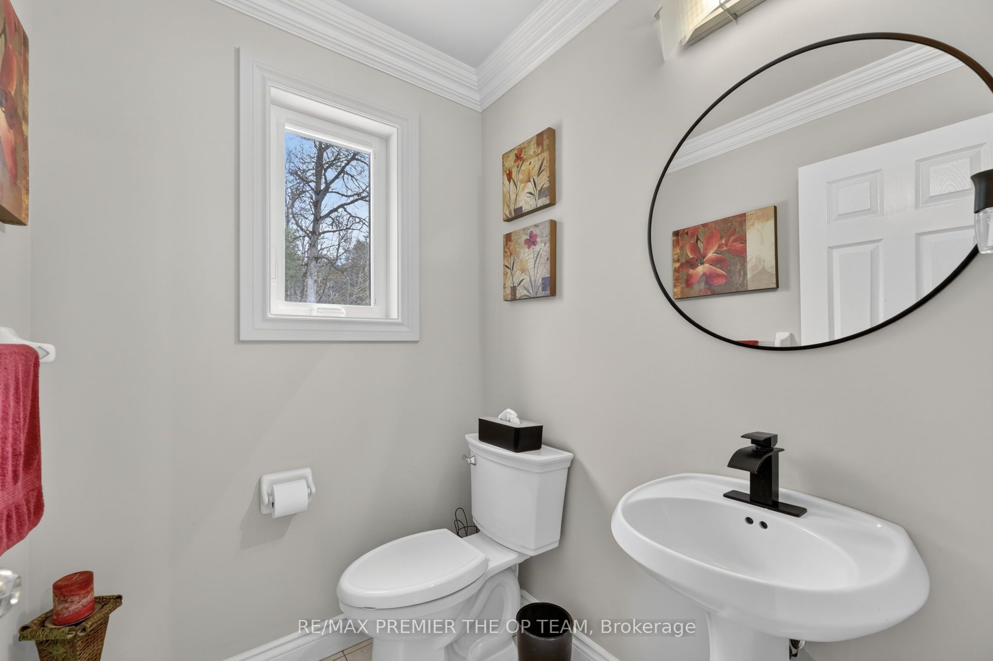 344207 15th Side Road Property Photo 28